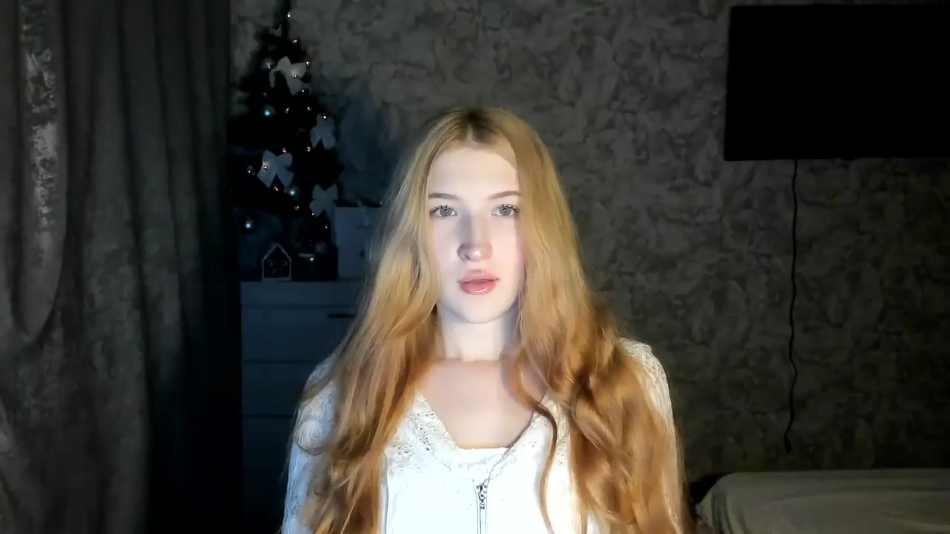Gallery image thumbnail from Ilona_Here's myfreecams stream on, 02/04/2026, 21:17 image 18 of 20