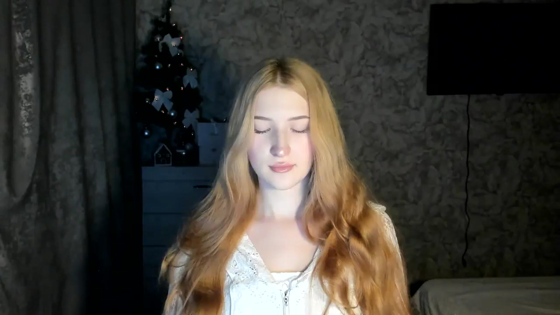 Gallery image thumbnail from Ilona_Here's myfreecams stream on, 02/04/2026, 21:17 image 3 of 20