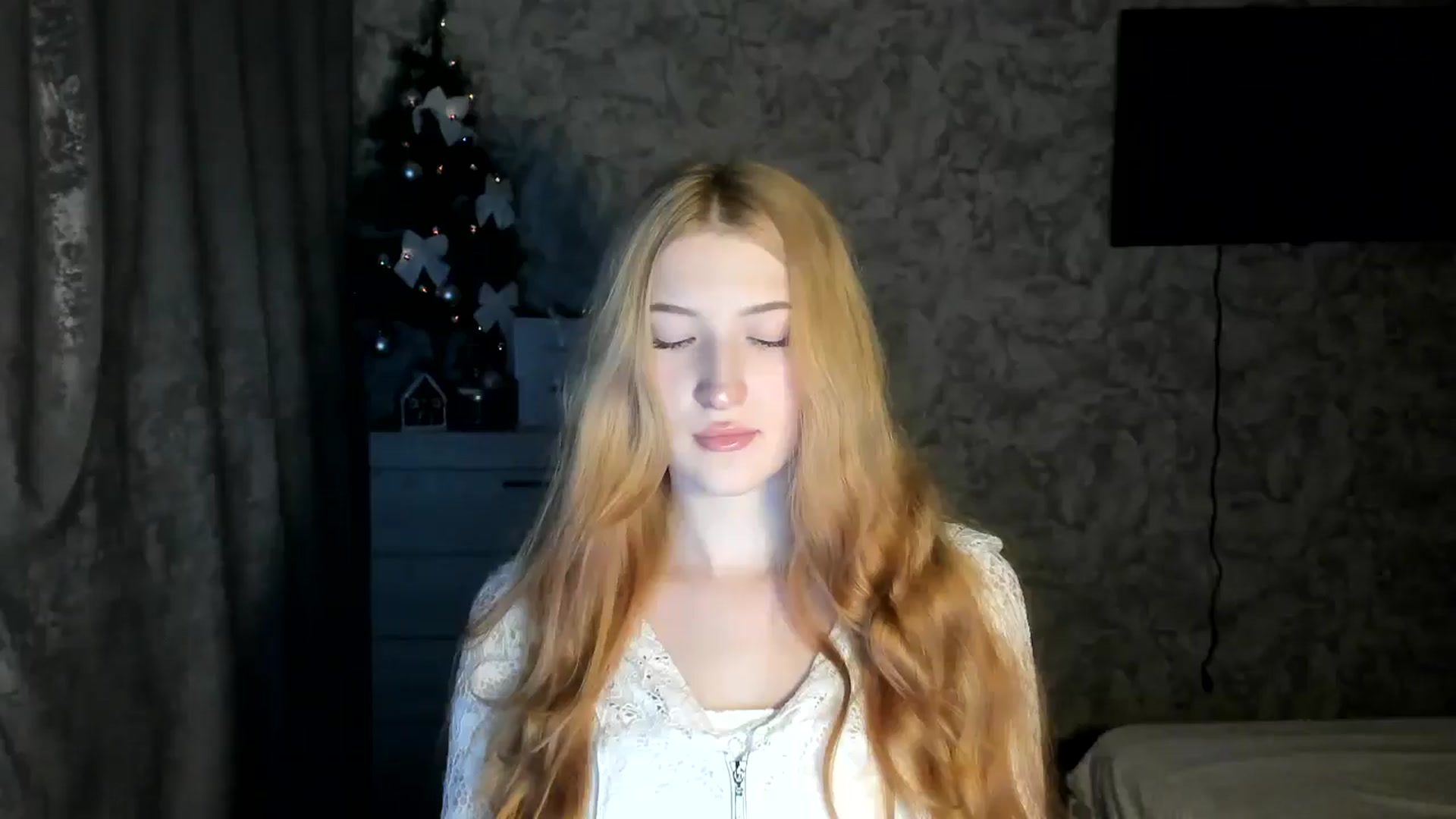 Gallery image thumbnail from Ilona_Here's myfreecams stream on, 02/04/2026, 21:17 image 20 of 20