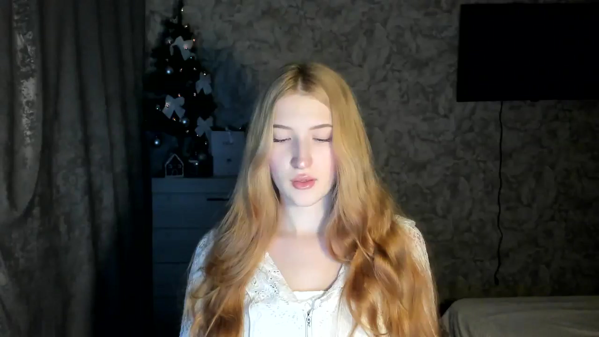 Gallery image thumbnail from Ilona_Here's myfreecams stream on, 02/04/2026, 21:17 image 6 of 20