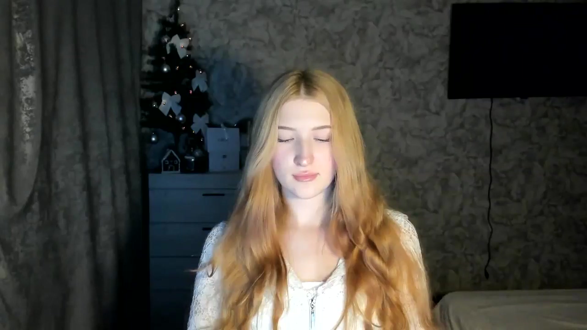 Gallery image thumbnail from Ilona_Here's myfreecams stream on, 02/04/2026, 22:06 image 12 of 20