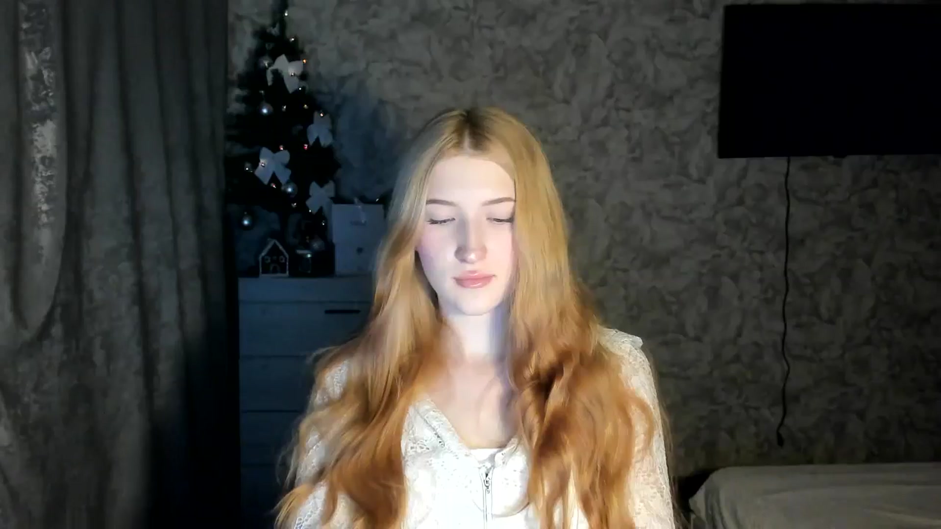 Gallery image thumbnail from Ilona_Here's myfreecams stream on, 02/04/2026, 22:06 image 18 of 20