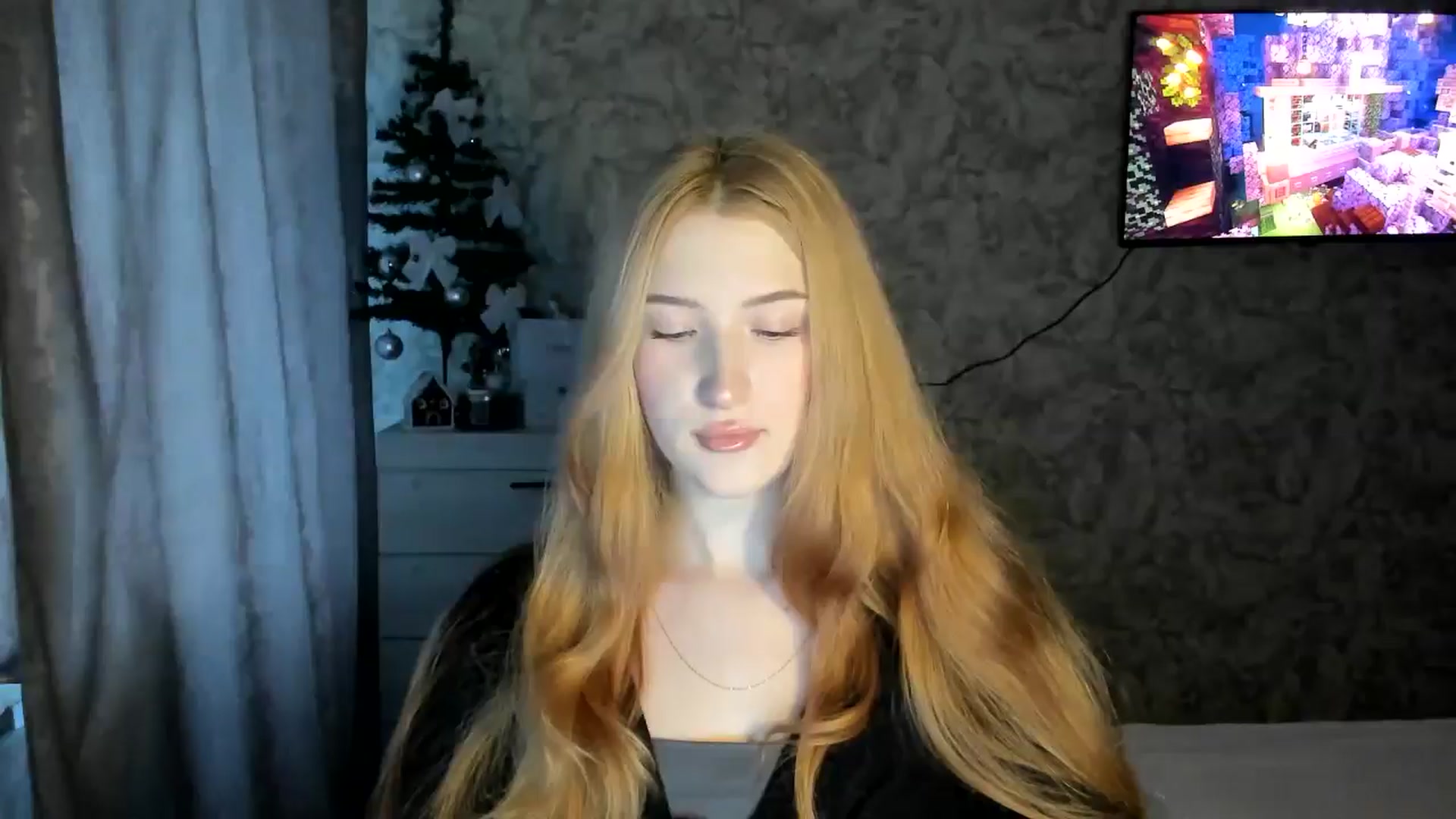 Gallery image thumbnail from Ilona_Here's myfreecams stream on, 02/07/2026, 12:33 image 1 of 20