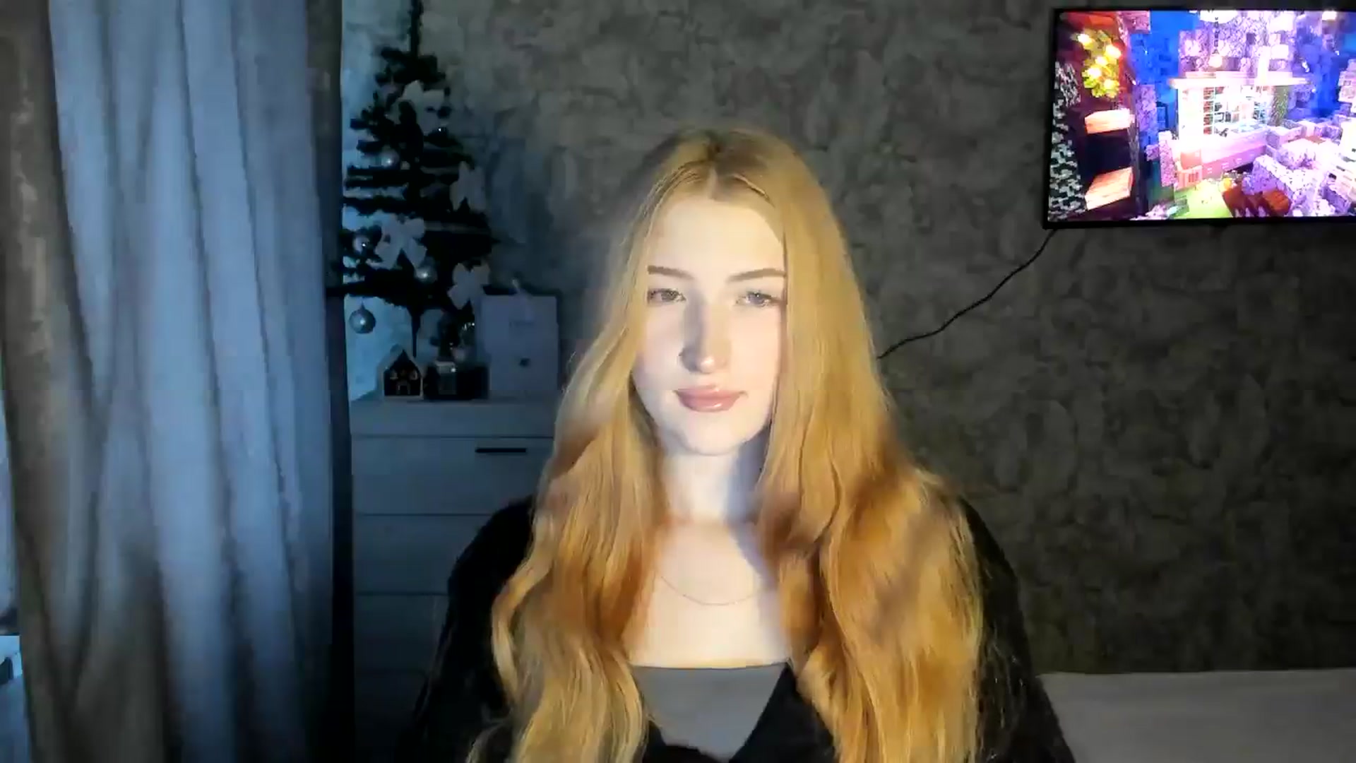 Gallery image thumbnail from Ilona_Here's myfreecams stream on, 02/07/2026, 12:33 image 15 of 20