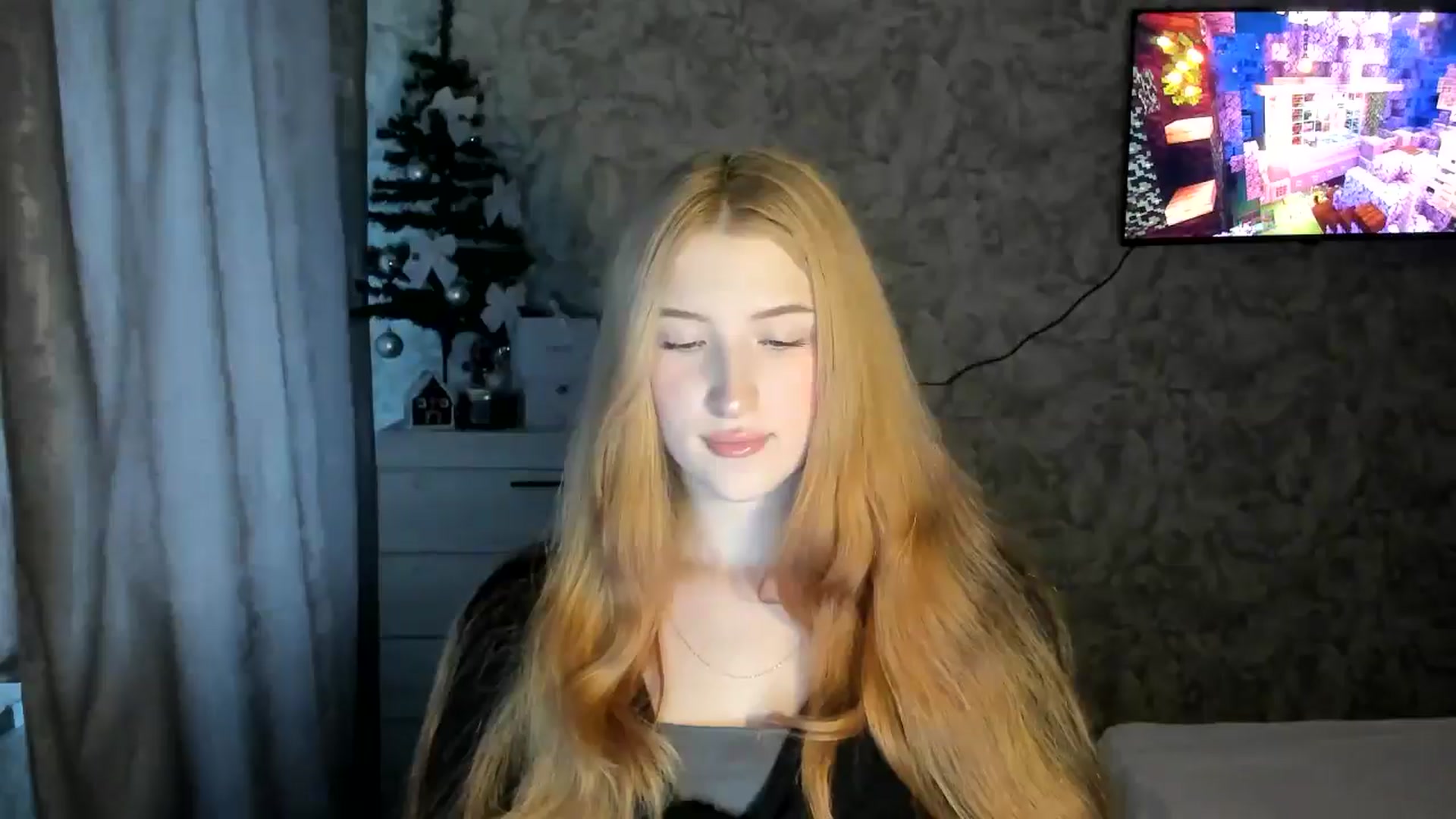 Gallery image thumbnail from Ilona_Here's myfreecams stream on, 02/07/2026, 12:33 image 6 of 20