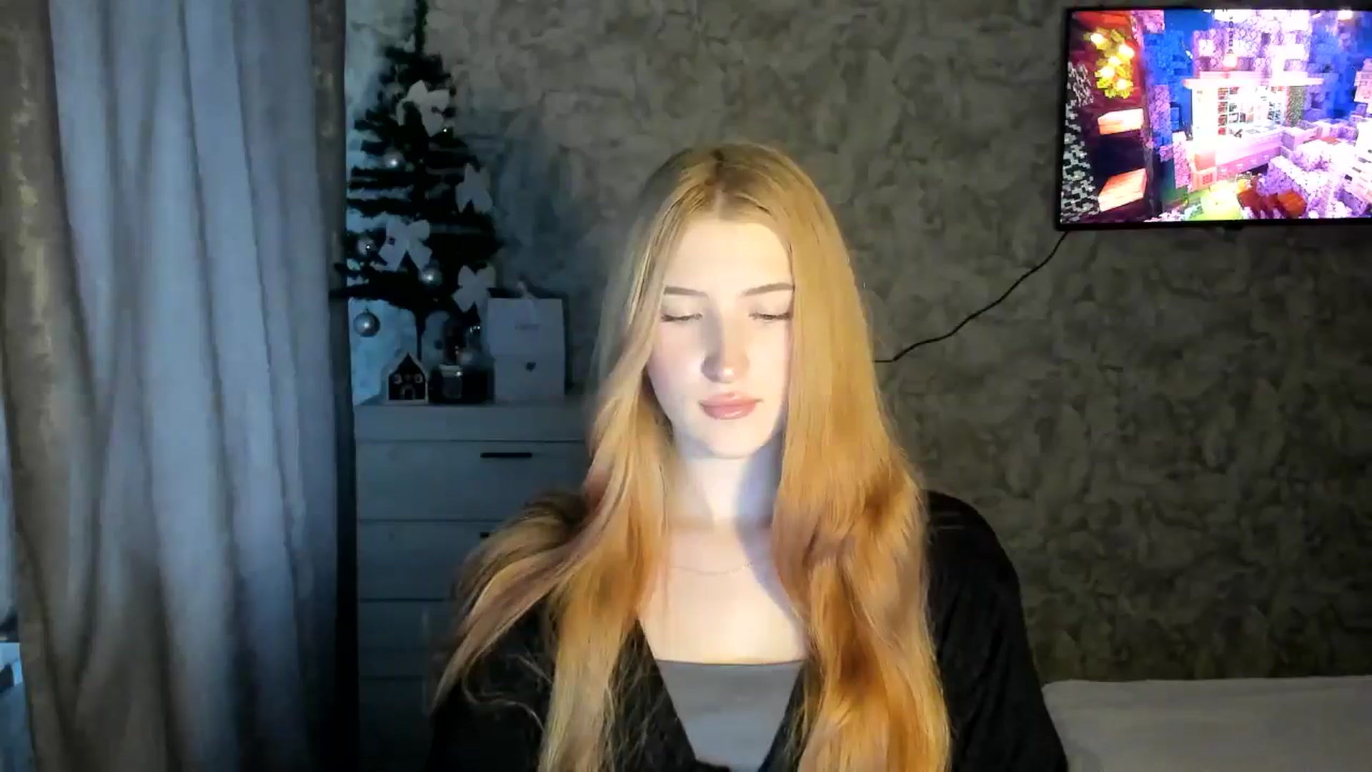 Gallery image thumbnail from Ilona_Here's myfreecams stream on, 02/07/2026, 13:36 image 10 of 20