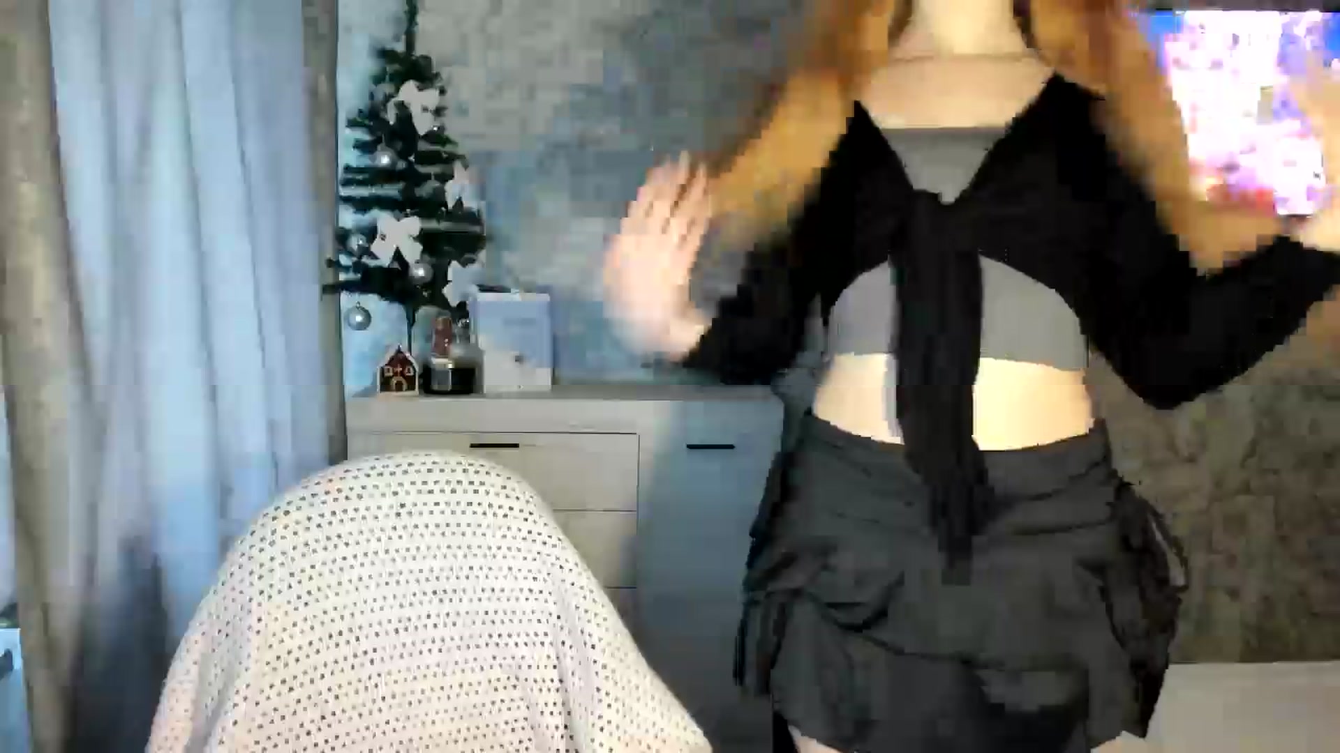 Gallery image thumbnail from Ilona_Here's myfreecams stream on, 02/07/2026, 13:36 image 6 of 20