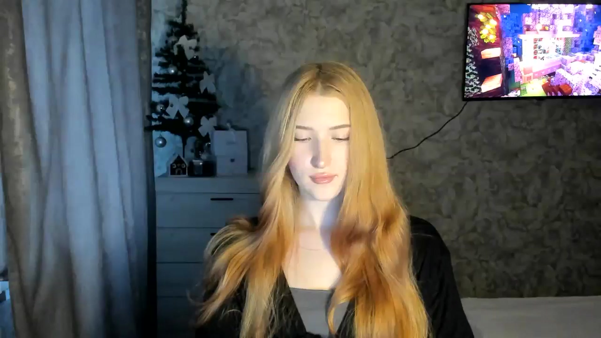 Gallery image thumbnail from Ilona_Here's myfreecams stream on, 02/07/2026, 13:36 image 12 of 20