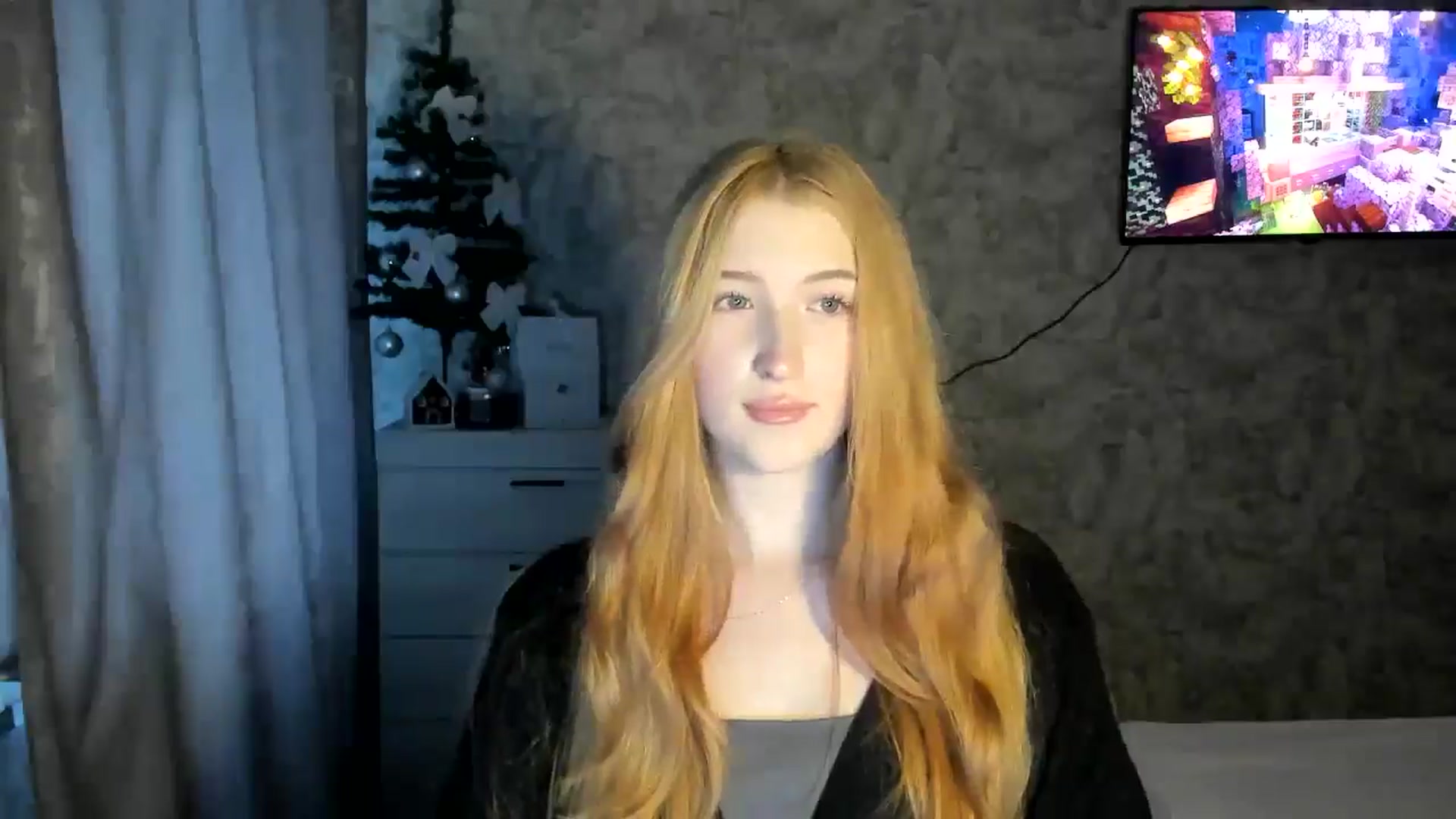 Gallery image thumbnail from Ilona_Here's myfreecams stream on, 02/07/2026, 13:36 image 7 of 20