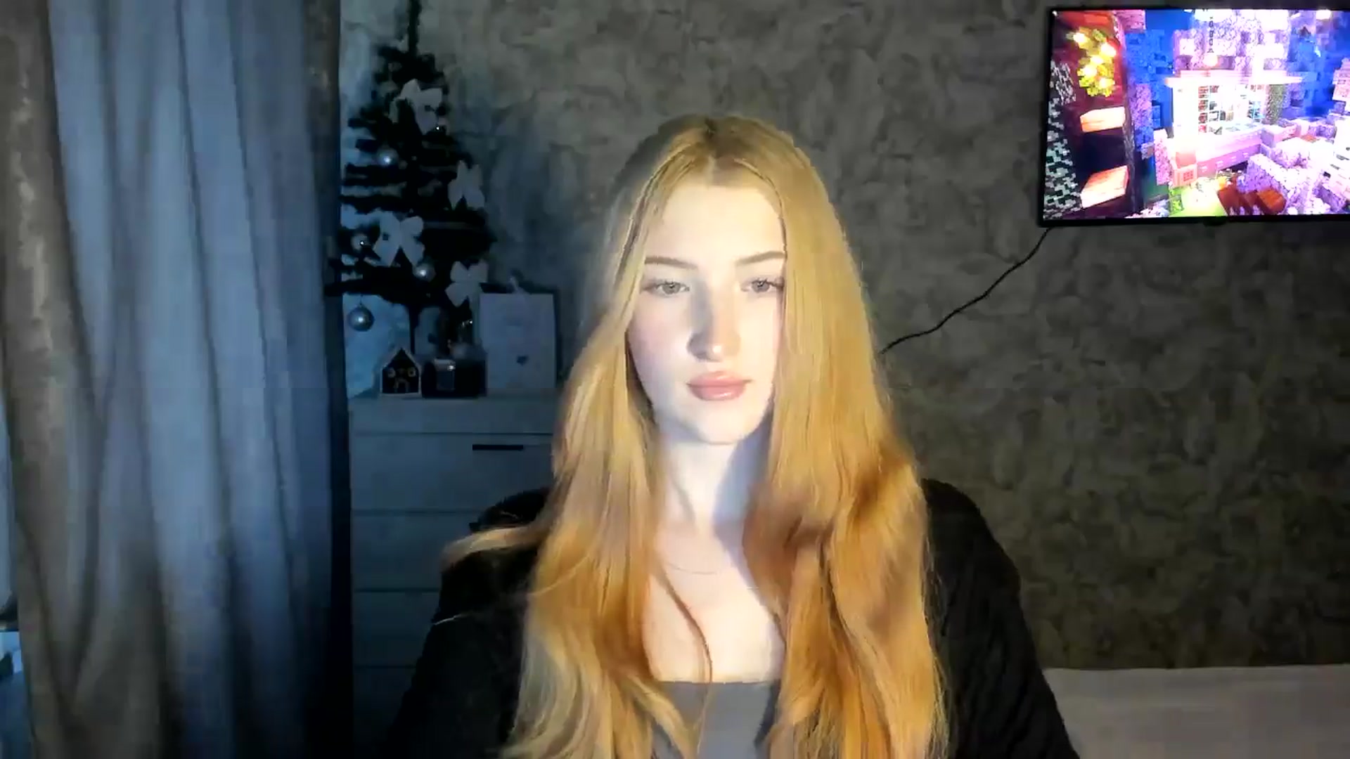 Gallery image thumbnail from Ilona_Here's myfreecams stream on, 02/07/2026, 13:36 image 18 of 20