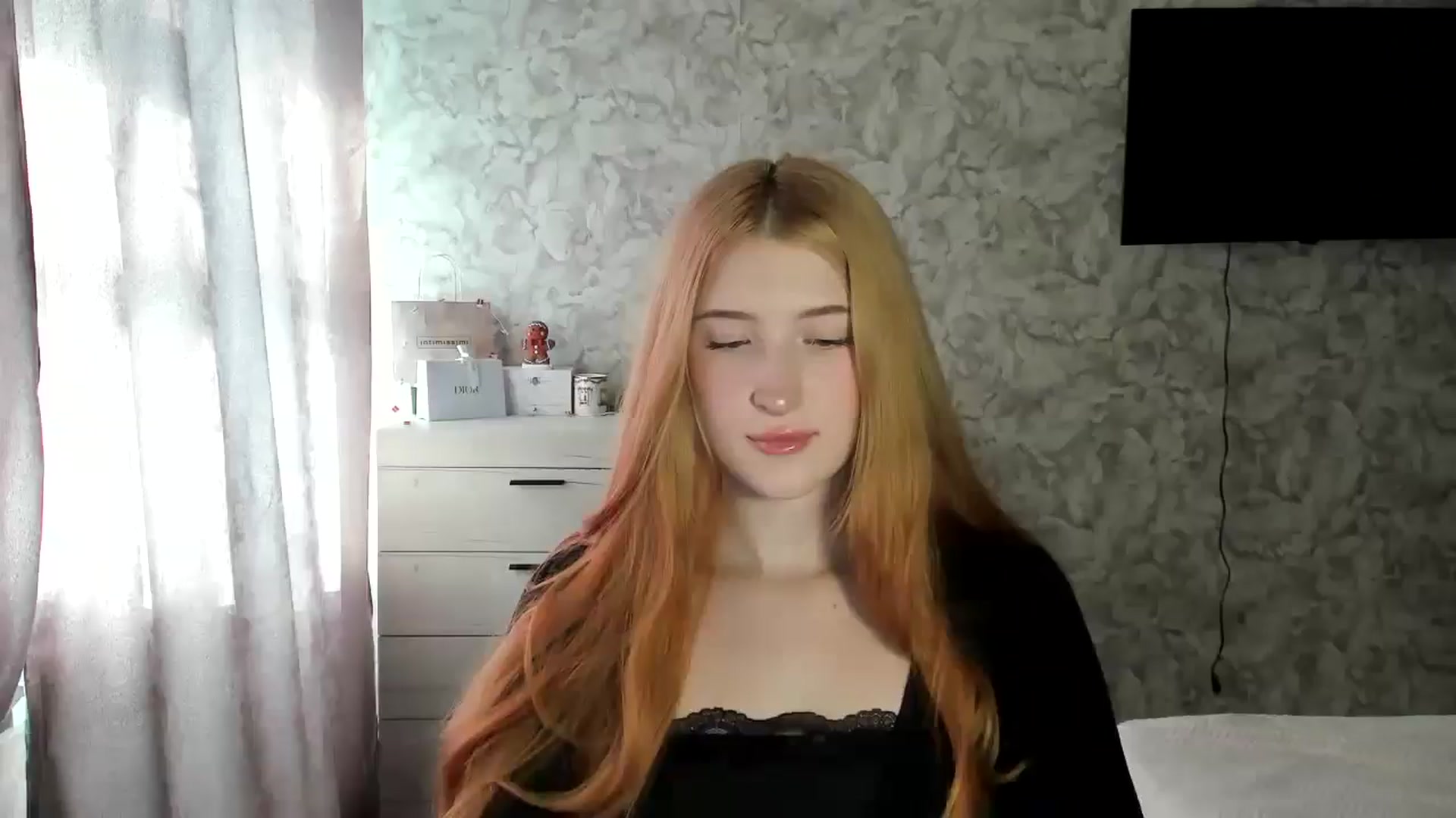 Gallery image thumbnail from Ilona_Here's myfreecams stream on, 02/10/2026, 11:19 image 15 of 20