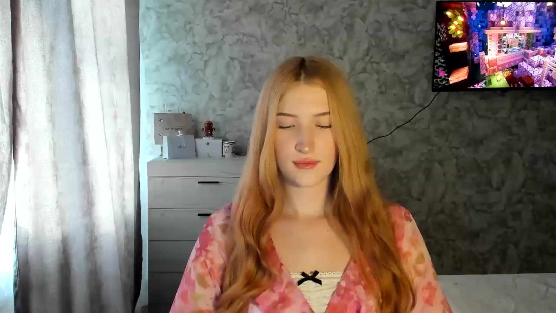 Gallery image thumbnail from Ilona_Here's myfreecams stream on, 02/11/2026, 12:42 image 19 of 20