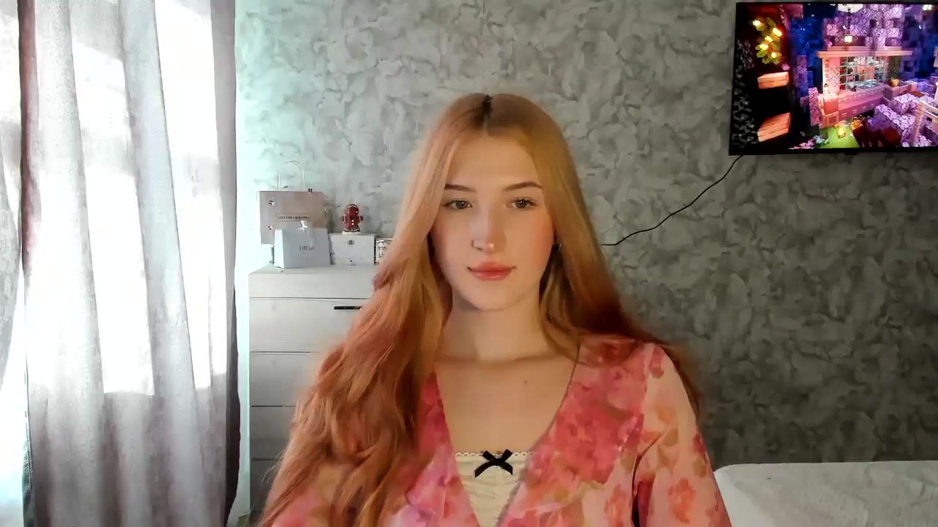 Gallery image thumbnail from Ilona_Here's myfreecams stream on, 02/11/2026, 12:42 image 8 of 20