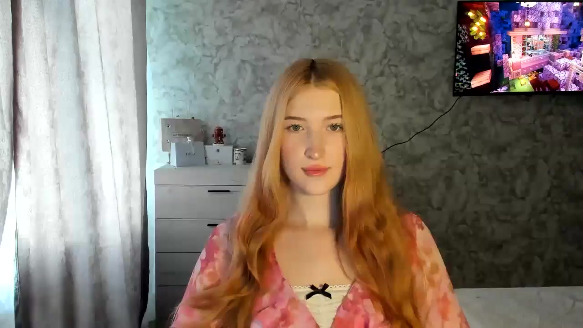 Gallery image thumbnail from Ilona_Here's myfreecams stream on, 02/11/2026, 12:42 image 16 of 20