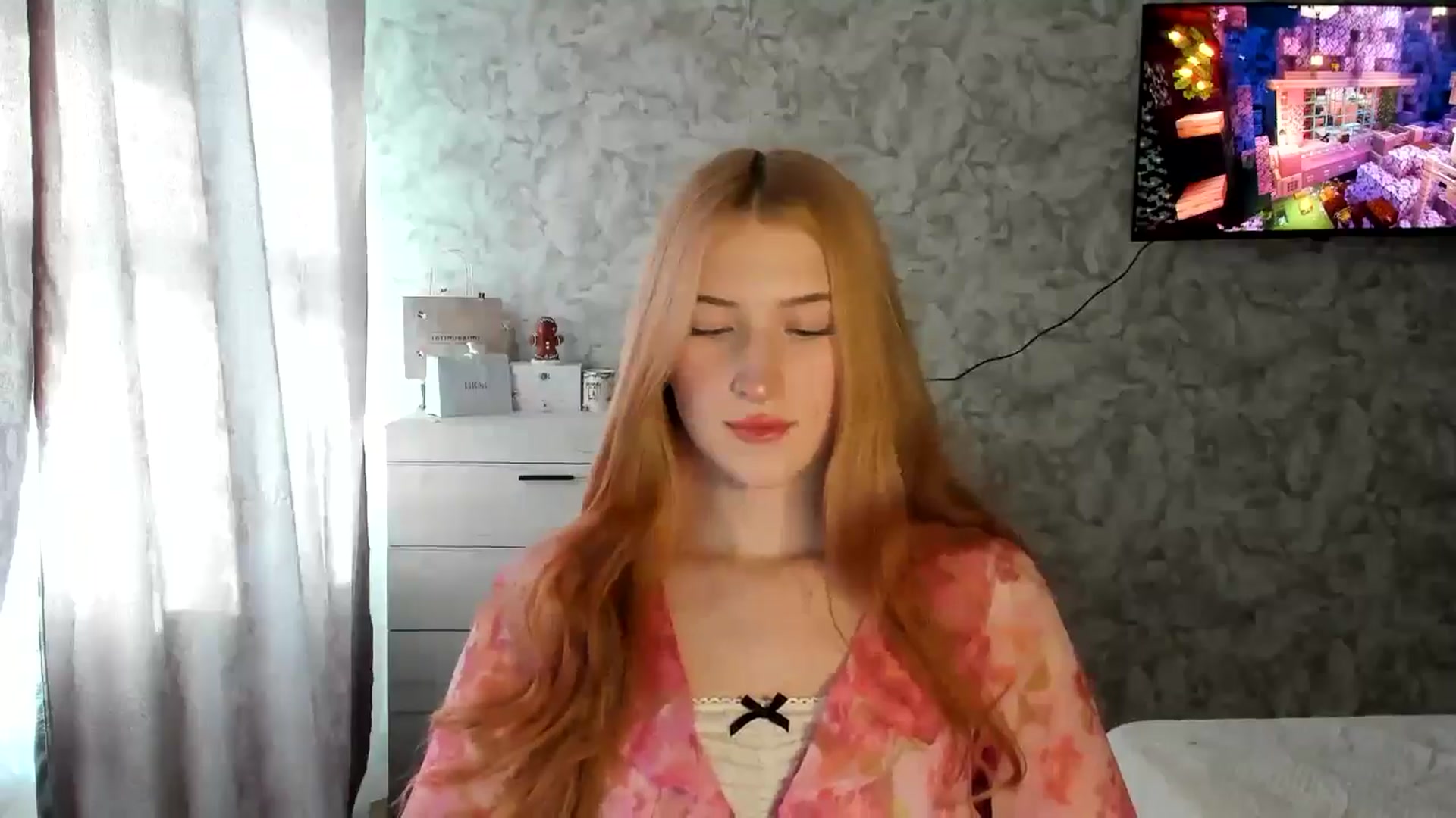 Gallery image thumbnail from Ilona_Here's myfreecams stream on, 02/11/2026, 12:42 image 6 of 20