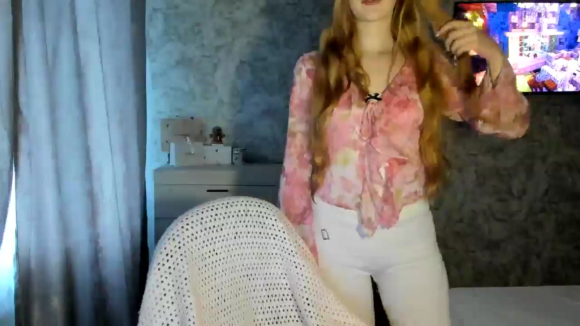 Gallery image thumbnail from Ilona_Here's myfreecams stream on, 02/11/2026, 14:16 image 2 of 20