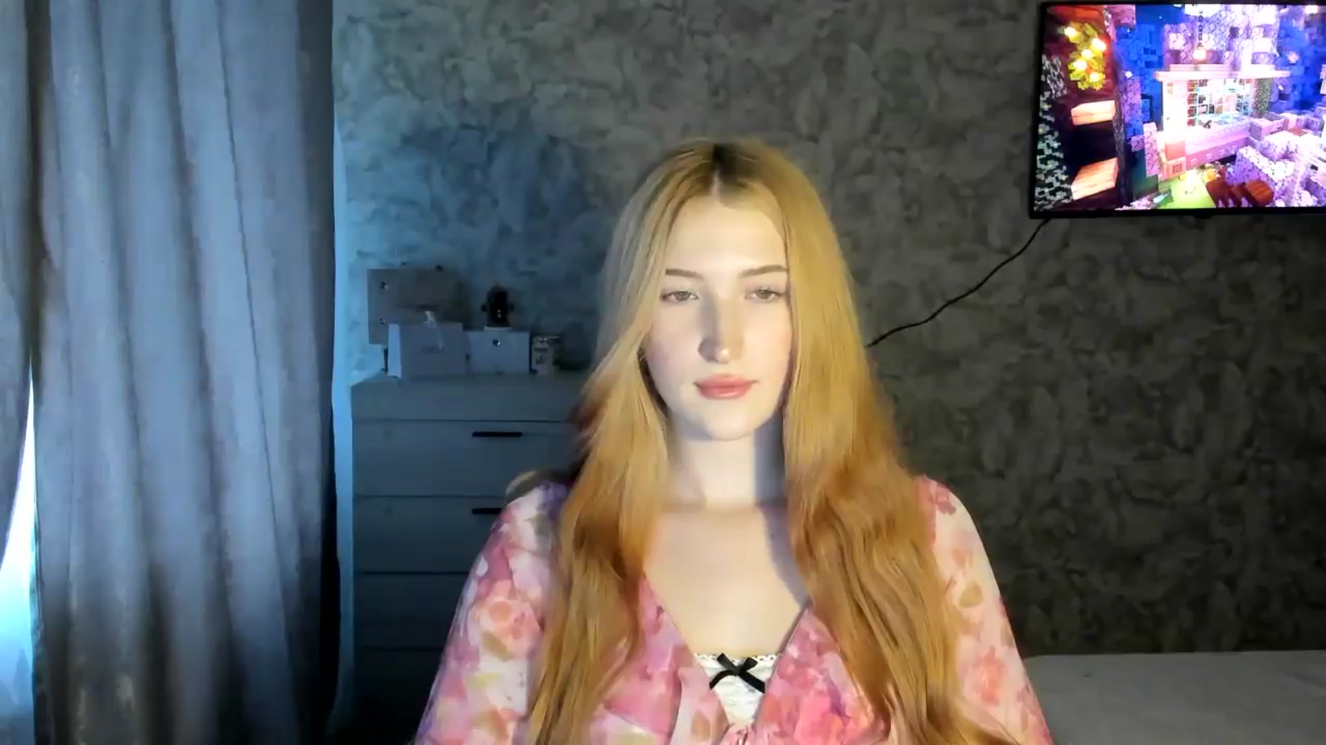 Gallery image thumbnail from Ilona_Here's myfreecams stream on, 02/11/2026, 14:16 image 9 of 20