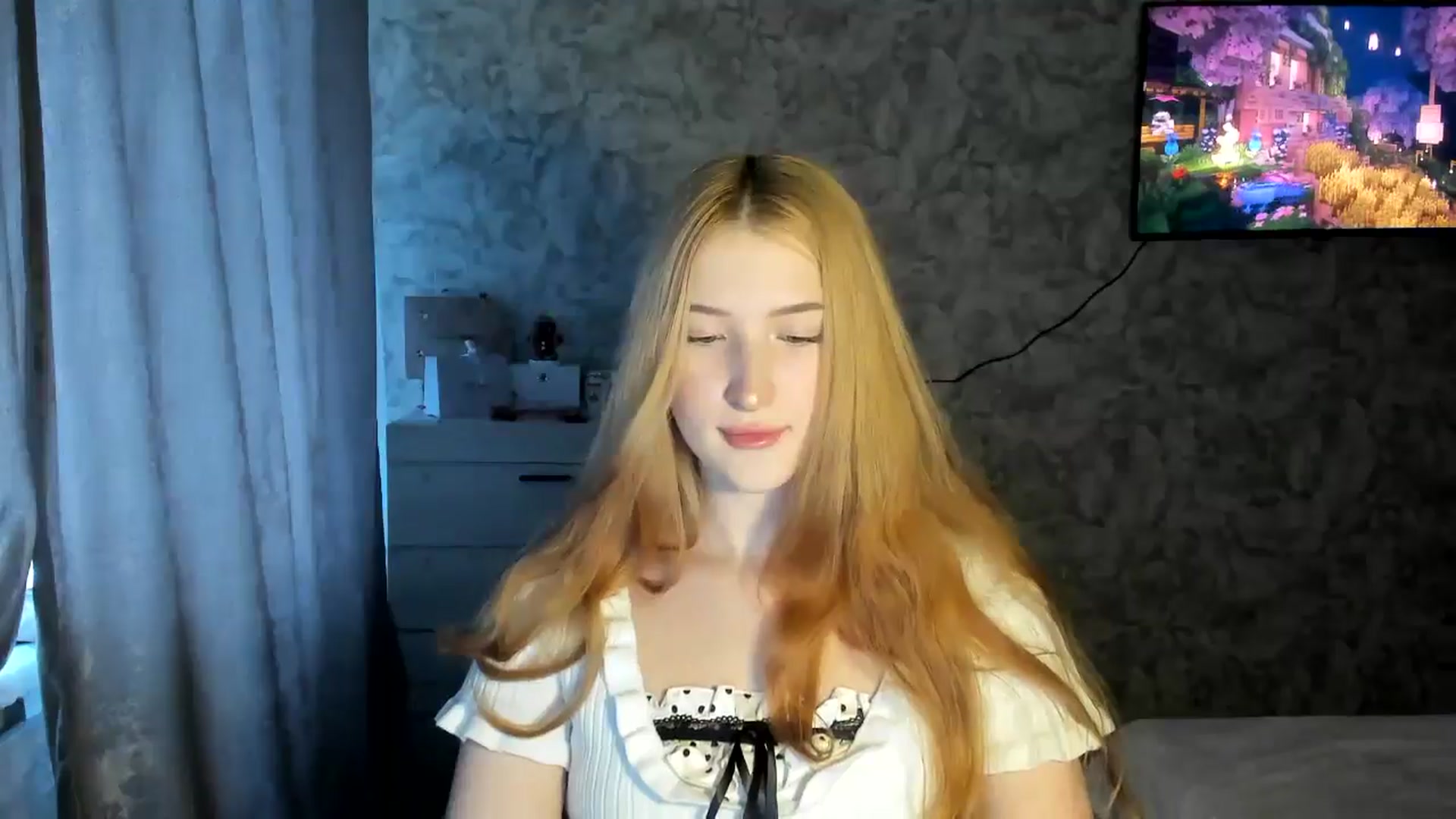 Gallery image thumbnail from Ilona_Here's myfreecams stream on, 02/12/2026, 10:21 image 20 of 20