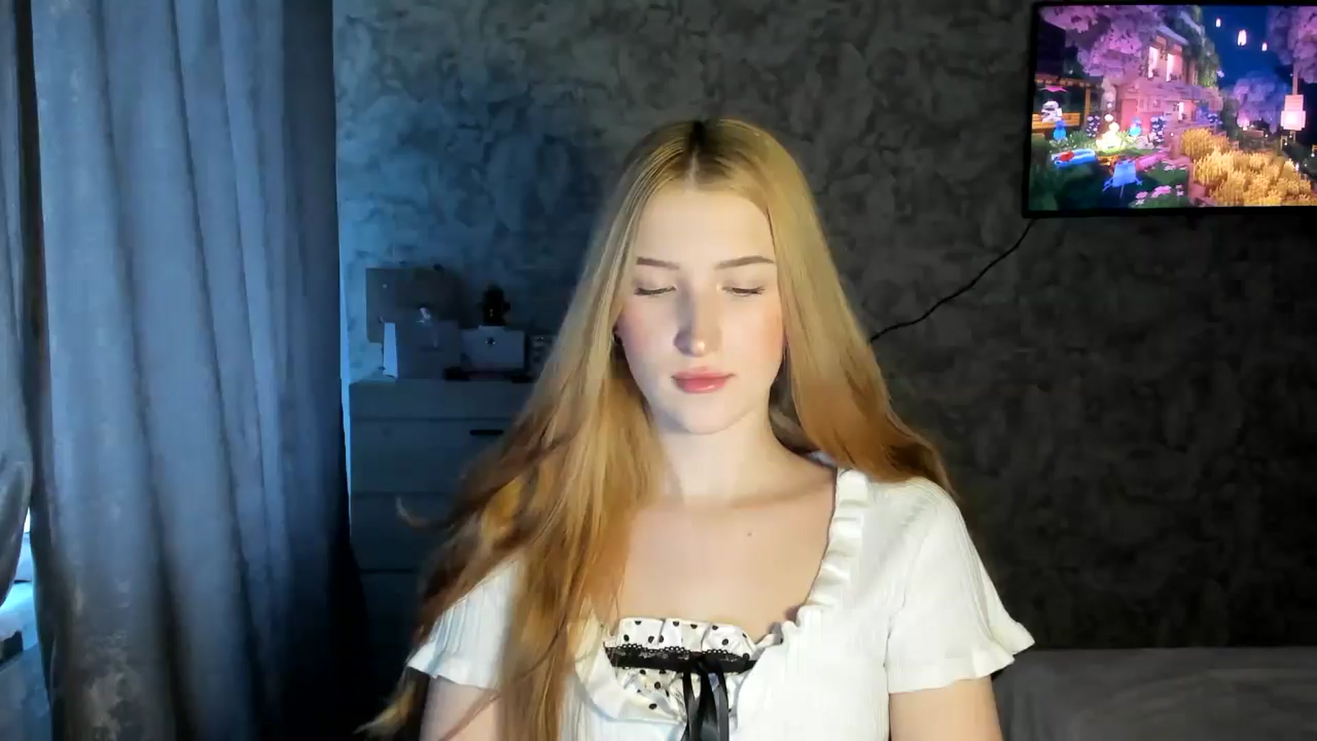 Gallery image thumbnail from Ilona_Here's myfreecams stream on, 02/12/2026, 10:21 image 1 of 20