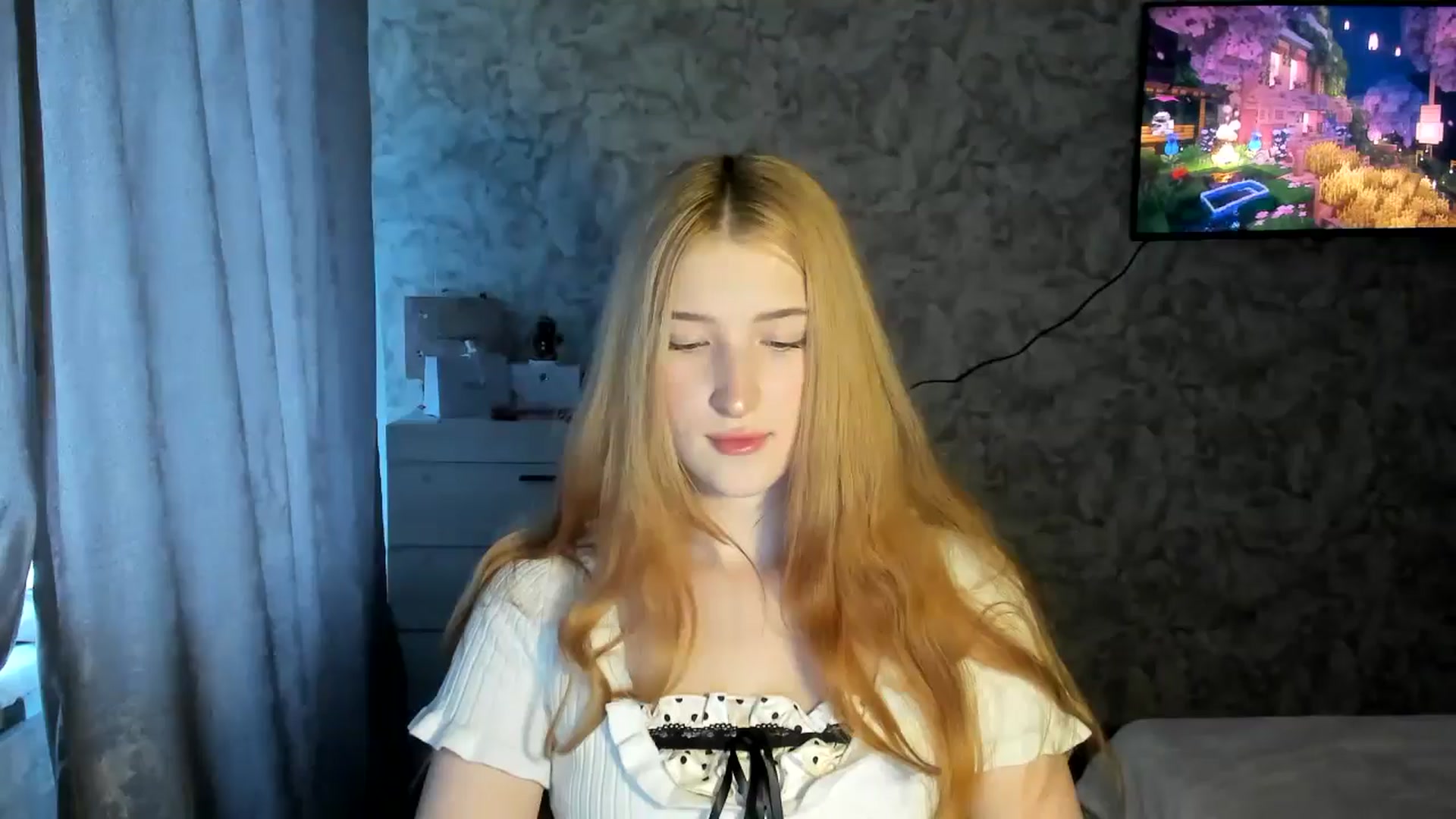 Gallery image thumbnail from Ilona_Here's myfreecams stream on, 02/12/2026, 10:21 image 15 of 20