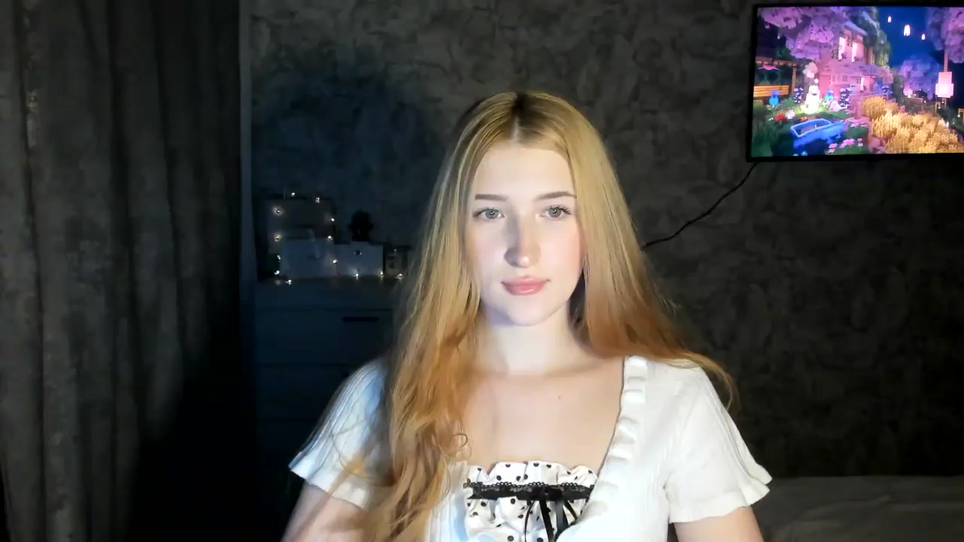Gallery image thumbnail from Ilona_Here's myfreecams stream on, 02/12/2026, 19:47 image 6 of 20