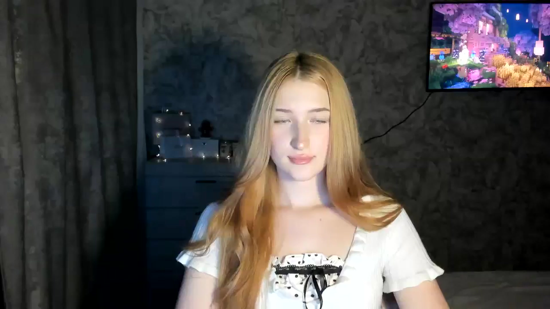 Gallery image thumbnail from Ilona_Here's myfreecams stream on, 02/12/2026, 20:44 image 5 of 20