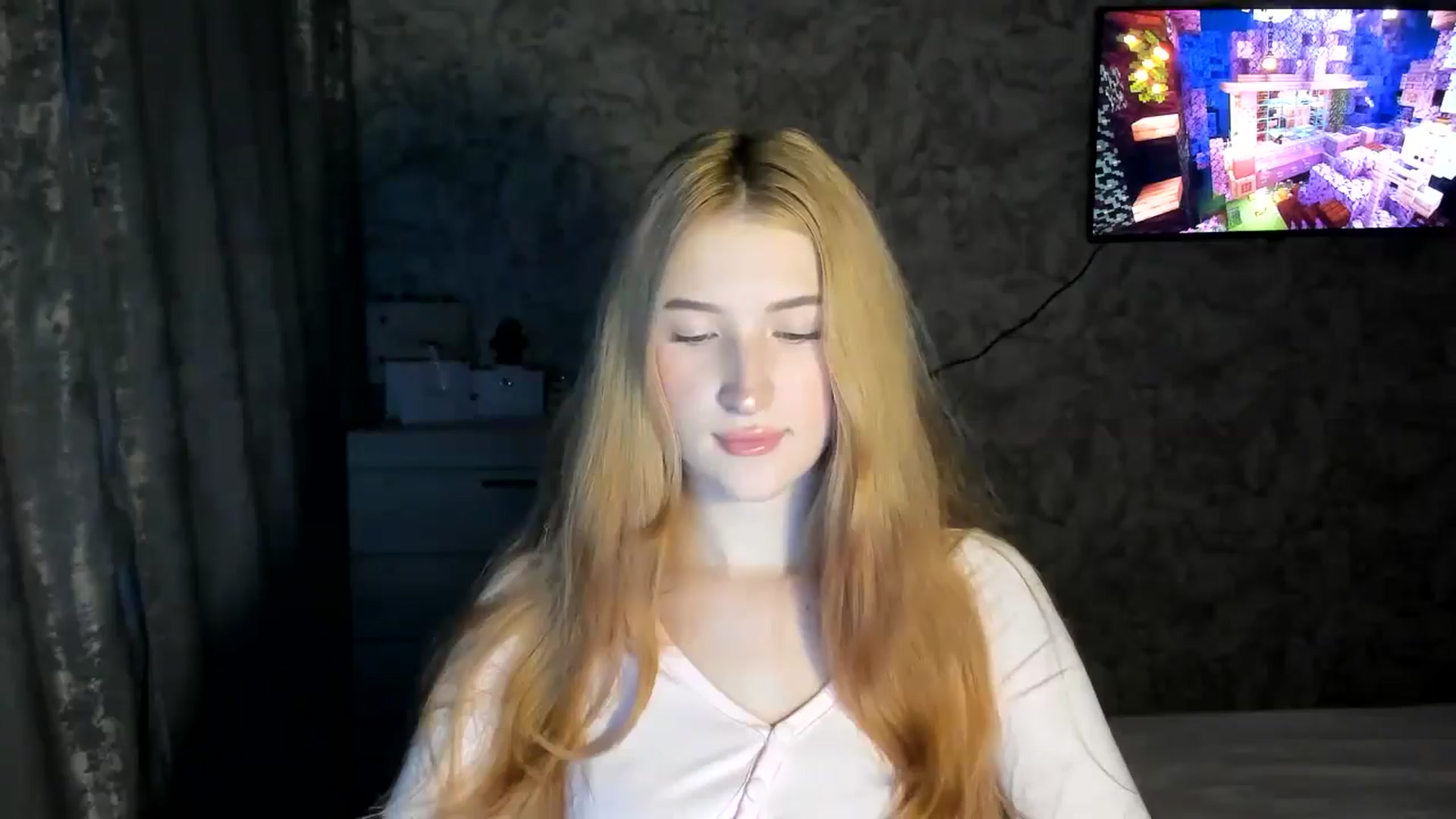 Gallery image thumbnail from Ilona_Here's myfreecams stream on, 02/13/2026, 15:56 image 2 of 20