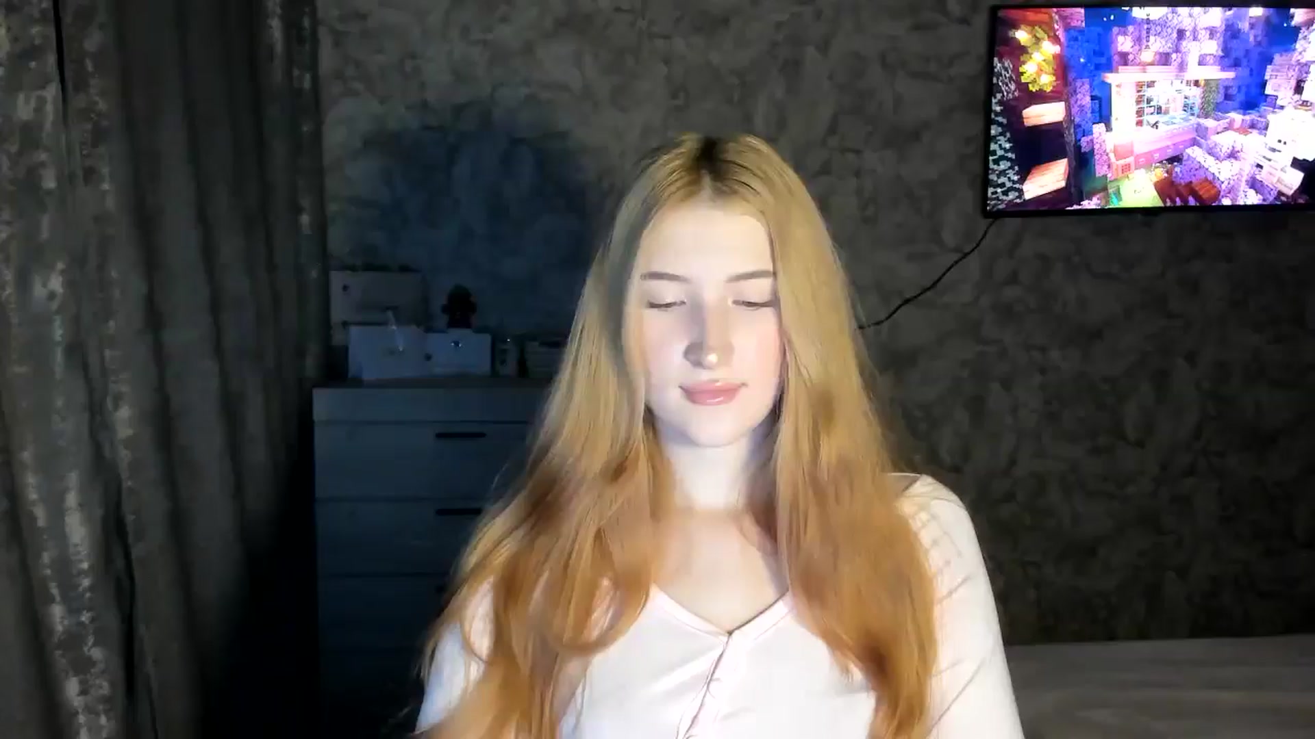 Gallery image thumbnail from Ilona_Here's myfreecams stream on, 02/13/2026, 15:56 image 18 of 20