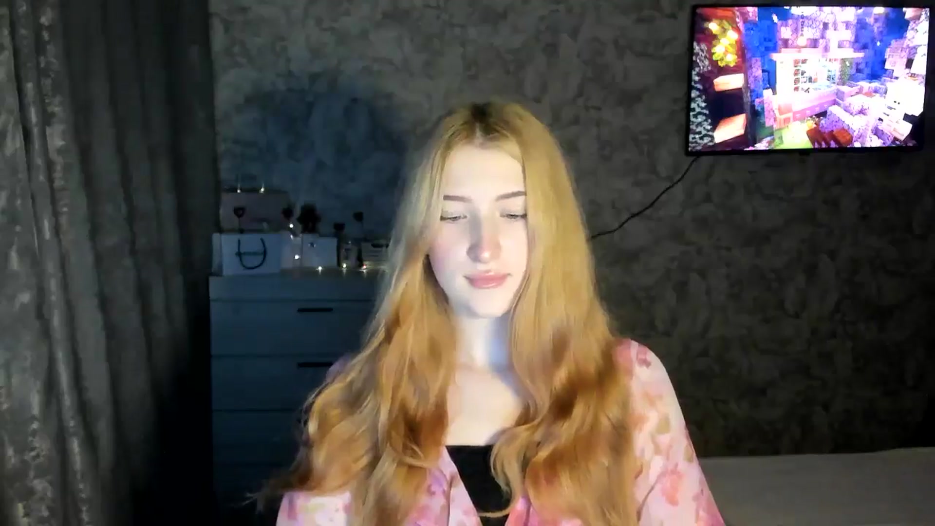 Gallery image thumbnail from Ilona_Here's myfreecams stream on, 02/15/2026, 17:07 image 5 of 20