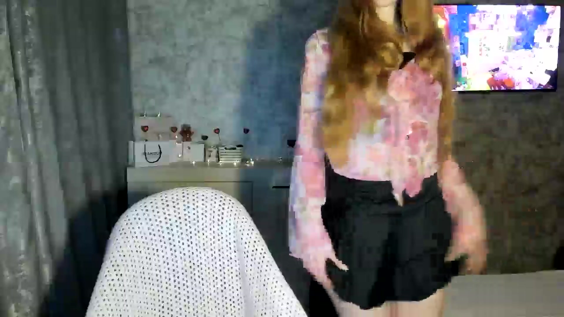 Gallery image thumbnail from Ilona_Here's myfreecams stream on, 02/15/2026, 17:07 image 2 of 20