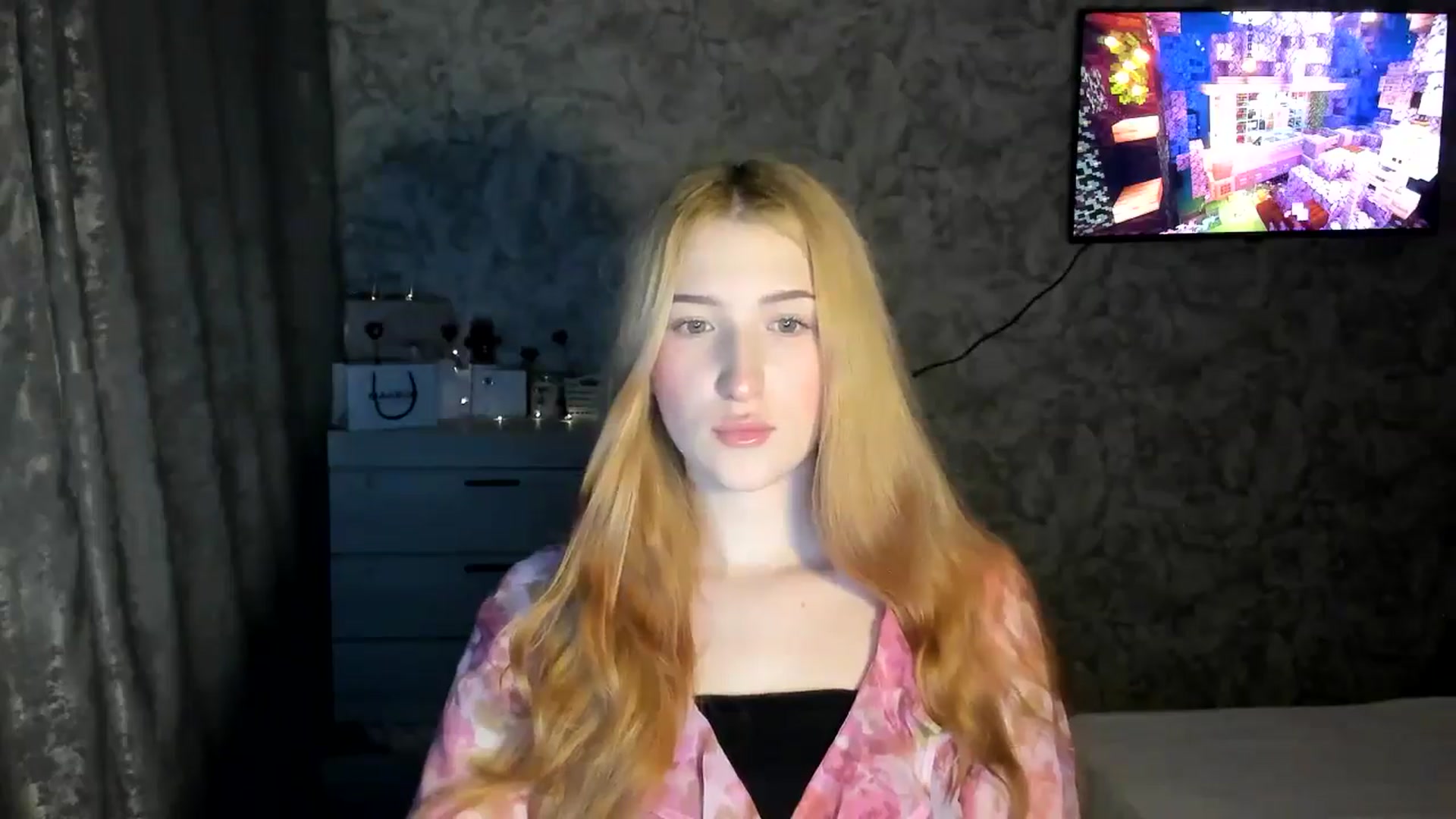 Gallery image thumbnail from Ilona_Here's myfreecams stream on, 02/15/2026, 17:07 image 12 of 20