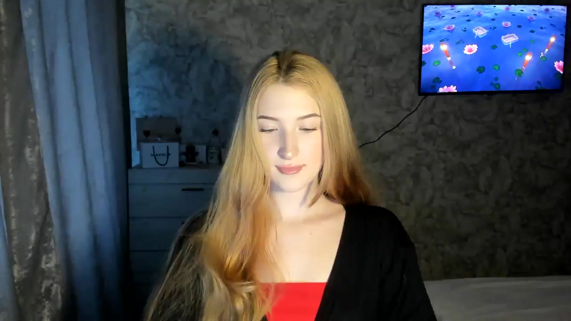 Gallery image thumbnail from Ilona_Here's myfreecams stream on, 02/17/2026, 14:01 image 20 of 20