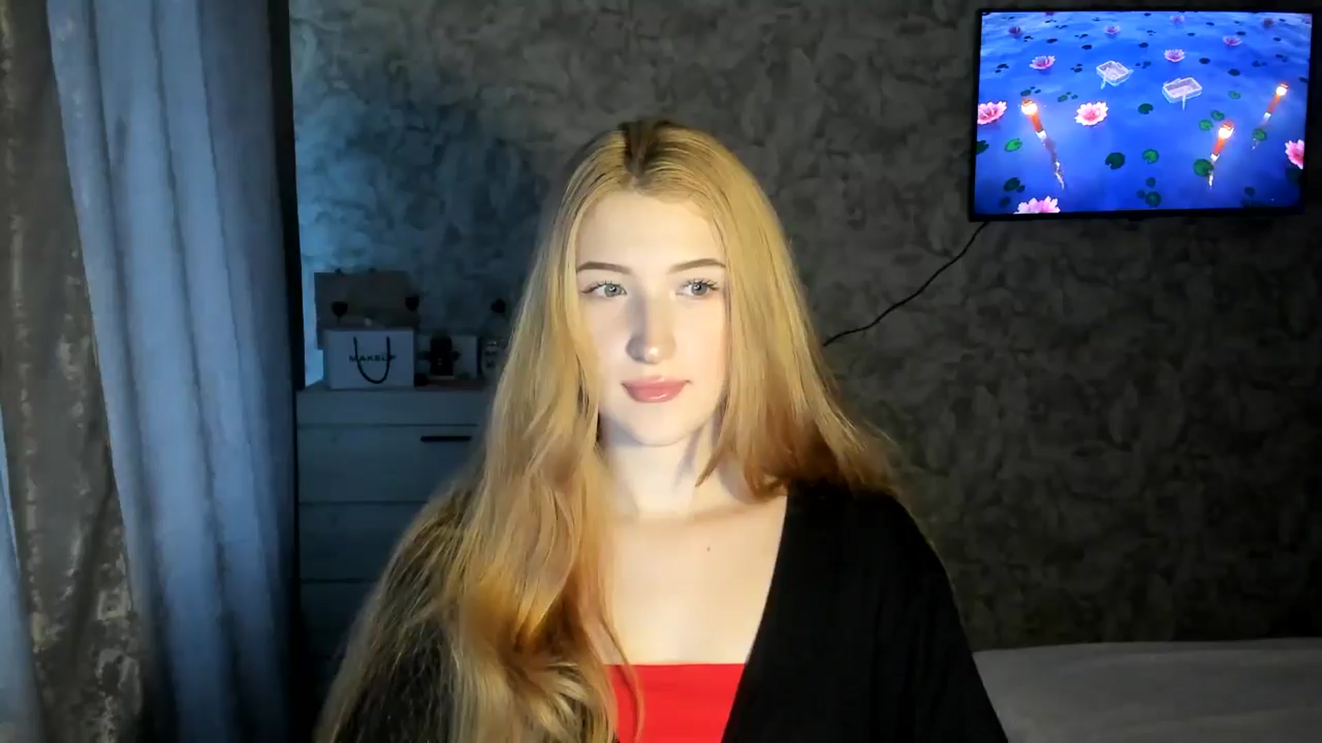 Gallery image thumbnail from Ilona_Here's myfreecams stream on, 02/17/2026, 14:01 image 5 of 20