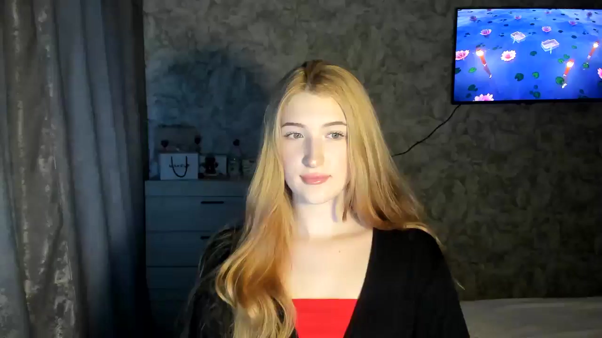 Gallery image thumbnail from Ilona_Here's myfreecams stream on, 02/17/2026, 14:37 image 19 of 20