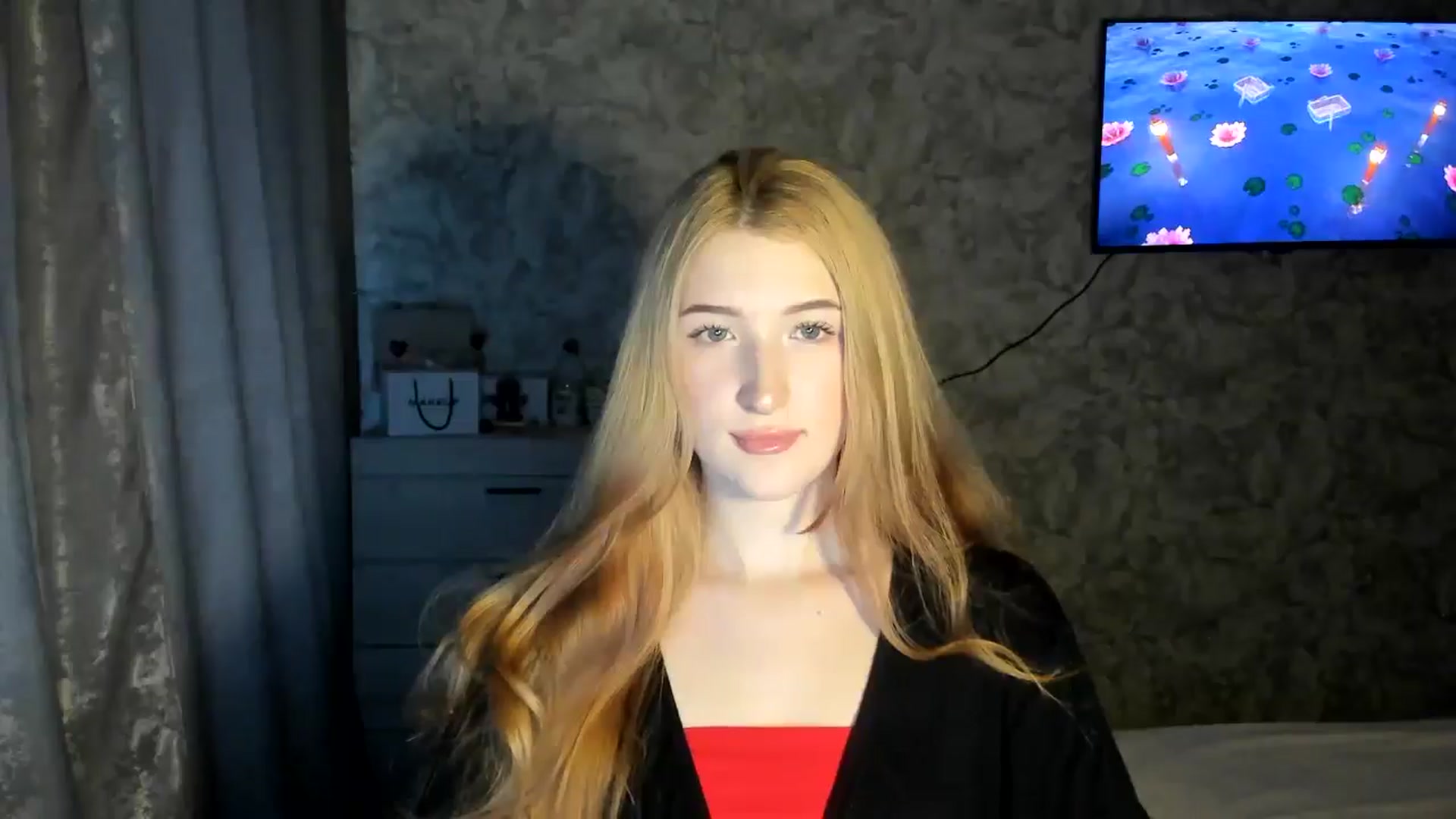 Gallery image thumbnail from Ilona_Here's myfreecams stream on, 02/17/2026, 14:37 image 6 of 20
