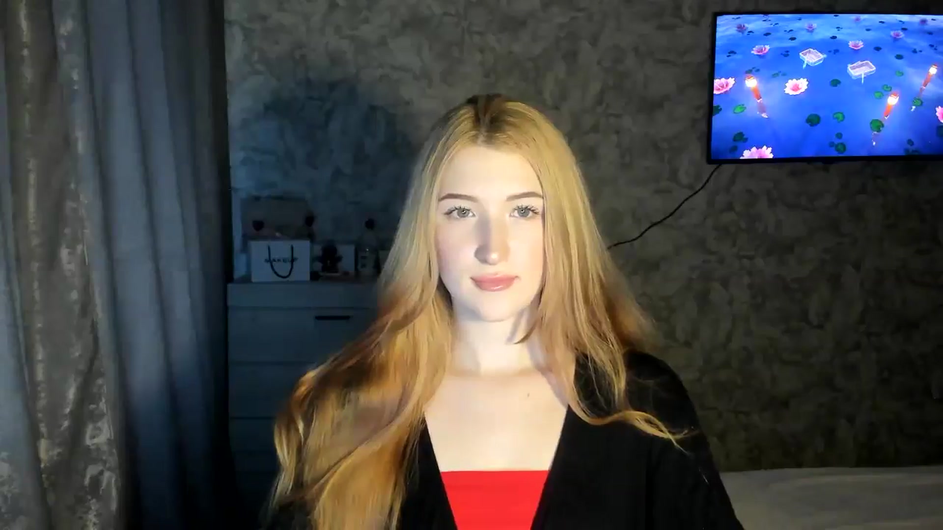 Gallery image thumbnail from Ilona_Here's myfreecams stream on, 02/17/2026, 14:37 image 5 of 20