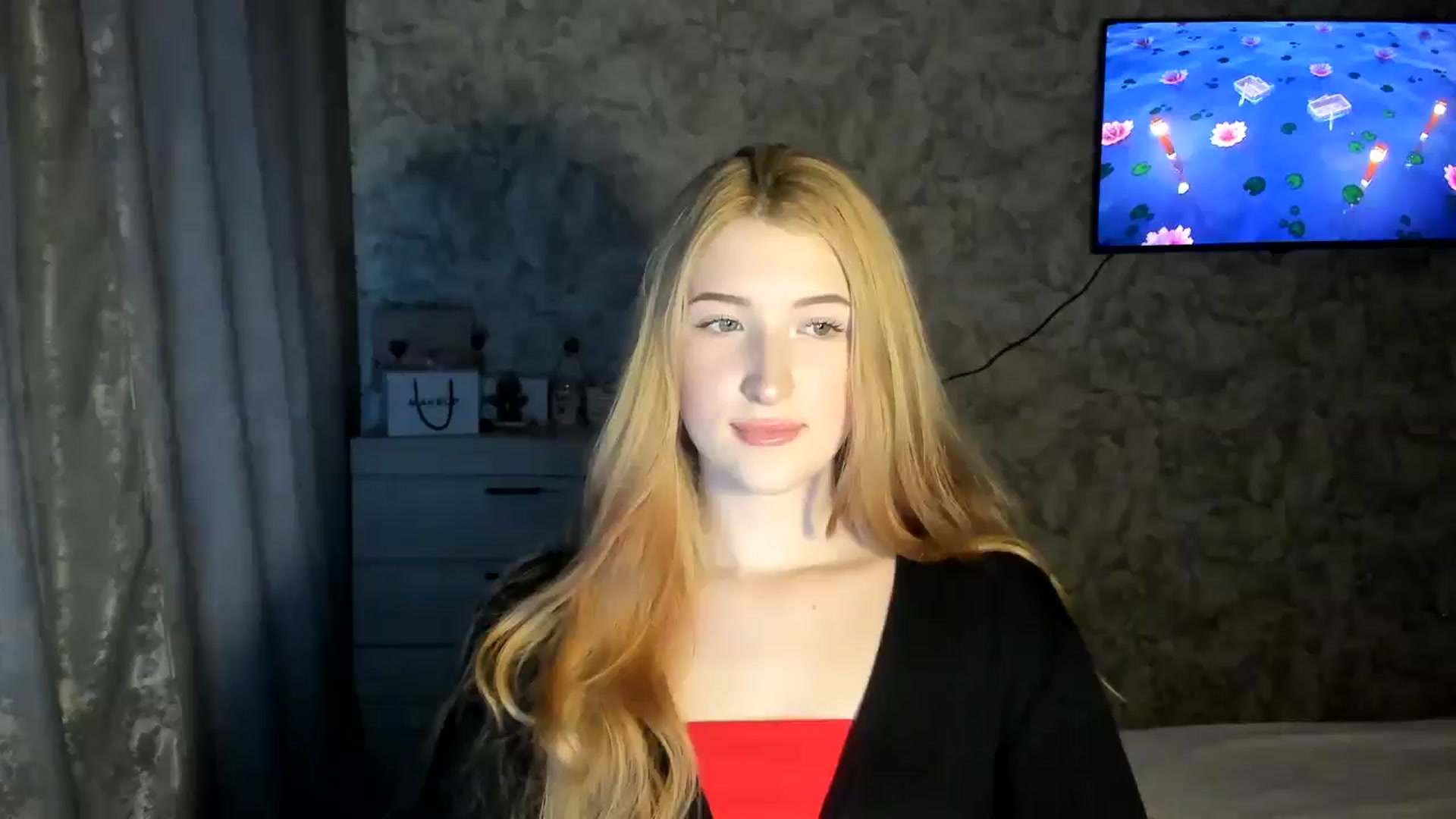 Gallery image thumbnail from Ilona_Here's myfreecams stream on, 02/17/2026, 14:37 image 18 of 20