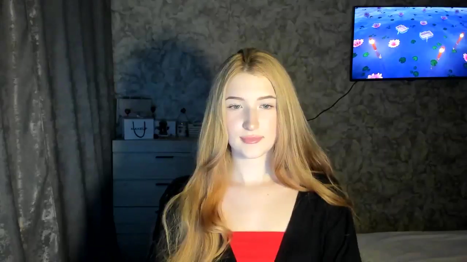 Gallery image thumbnail from Ilona_Here's myfreecams stream on, 02/17/2026, 15:38 image 6 of 20