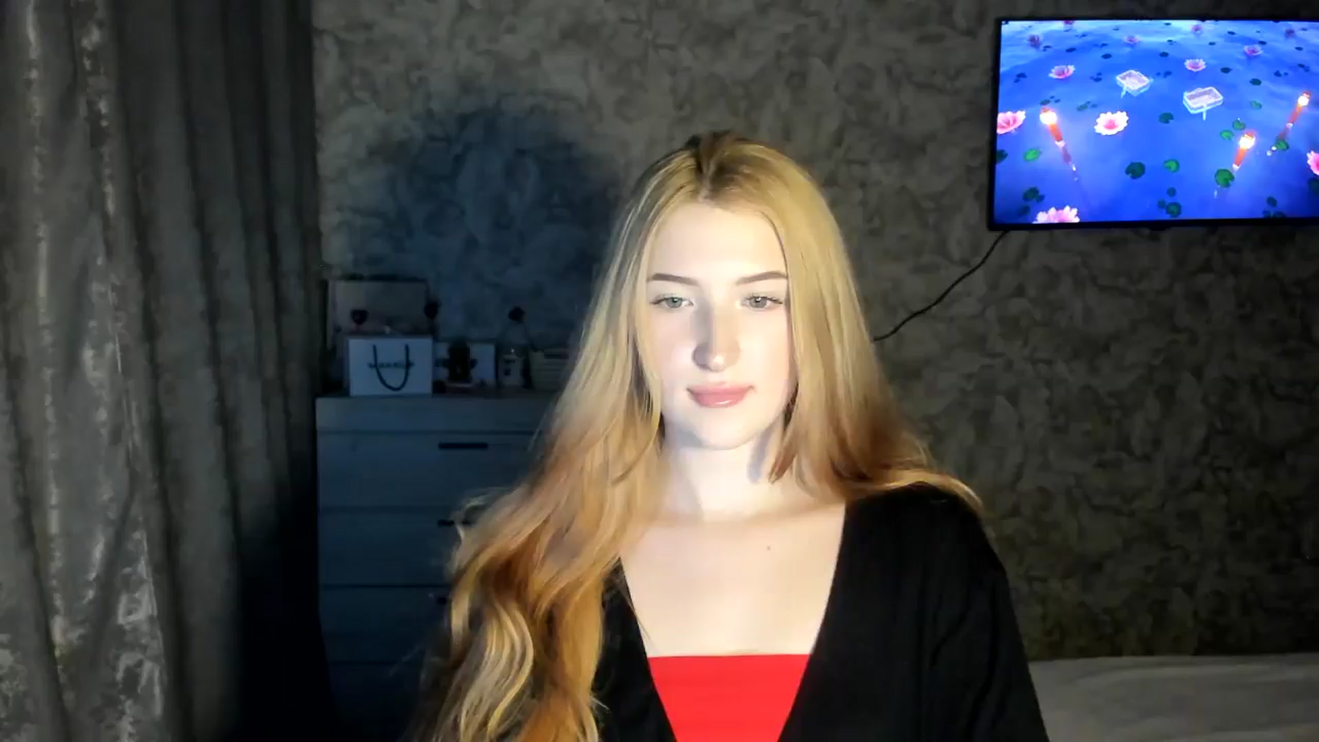 Gallery image thumbnail from Ilona_Here's myfreecams stream on, 02/17/2026, 15:38 image 17 of 20