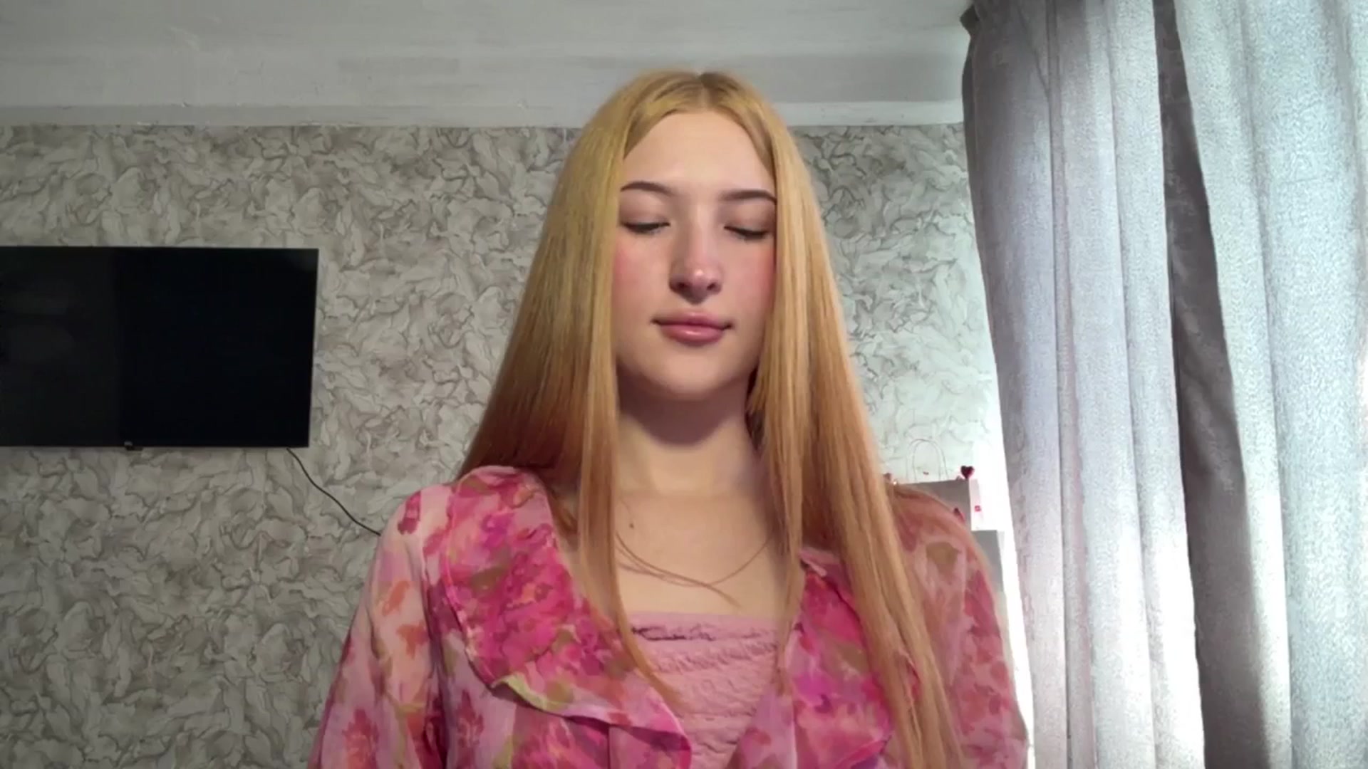 Gallery image thumbnail from Ilona_Here's myfreecams stream on, 02/23/2026, 10:26 image 4 of 20