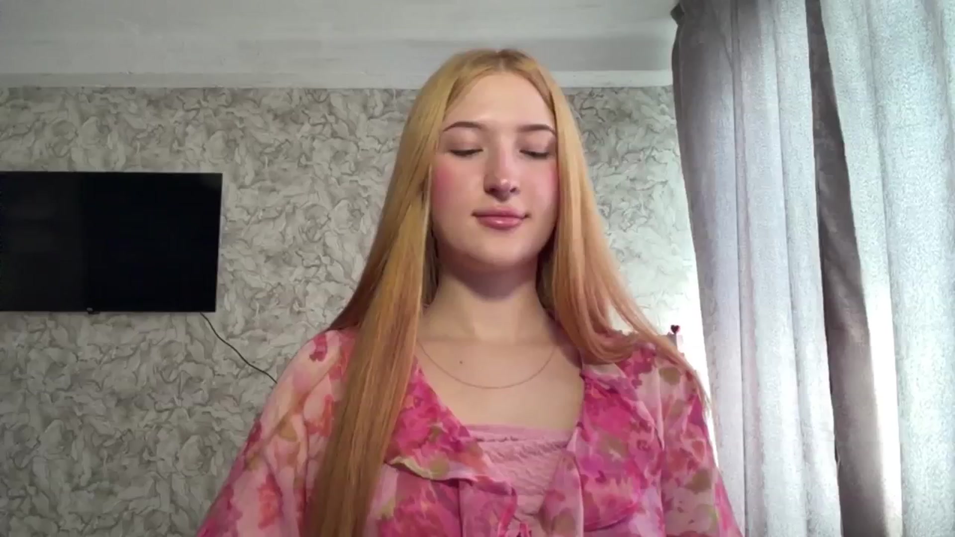 Gallery image thumbnail from Ilona_Here's myfreecams stream on, 02/23/2026, 10:26 image 11 of 20