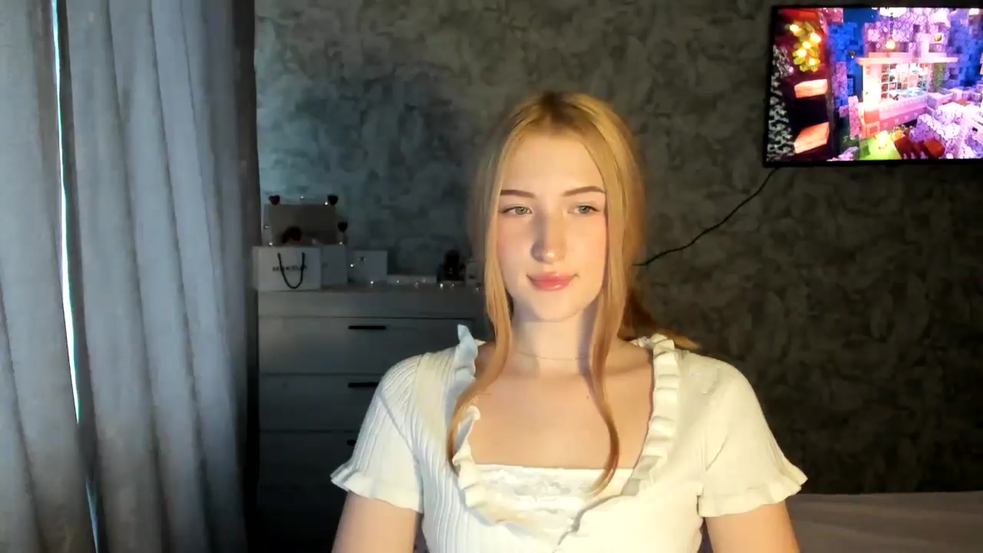 Gallery image thumbnail from Ilona_Here's myfreecams stream on, 02/24/2026, 13:52 image 7 of 20
