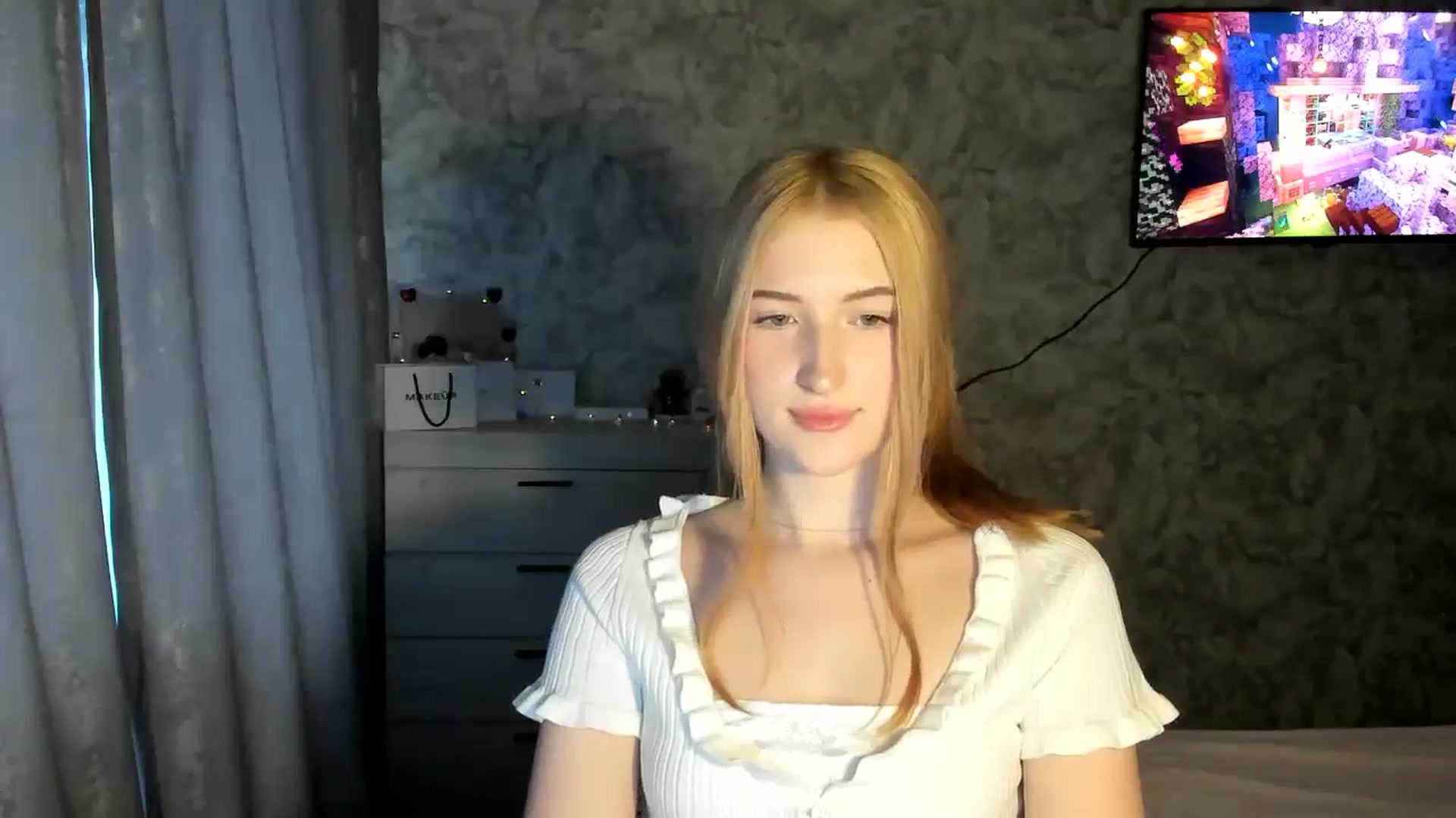 Gallery image thumbnail from Ilona_Here's myfreecams stream on, 02/24/2026, 14:25 image 20 of 20