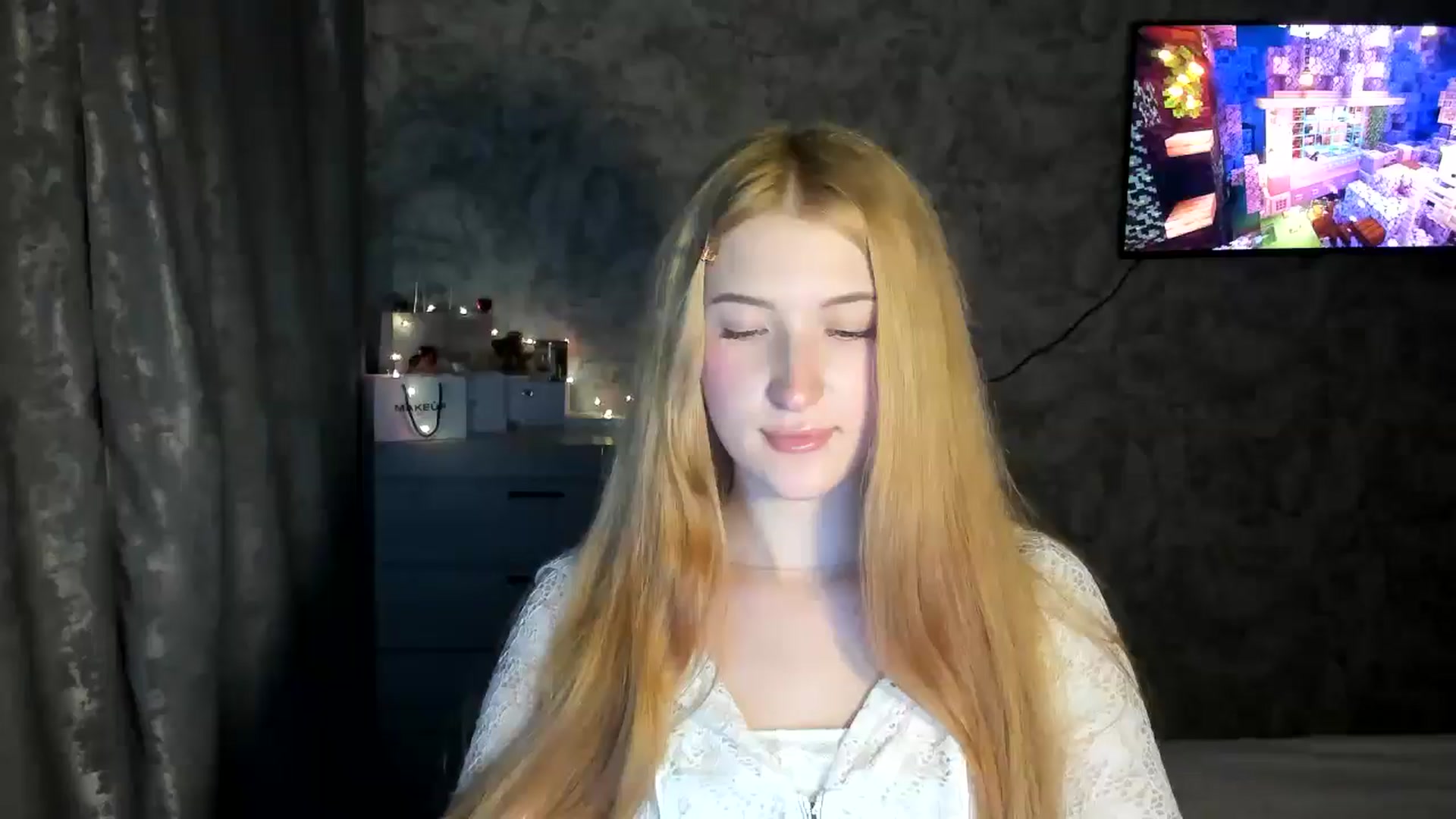 Gallery image thumbnail from Ilona_Here's myfreecams stream on, 02/25/2026, 23:23 image 4 of 20