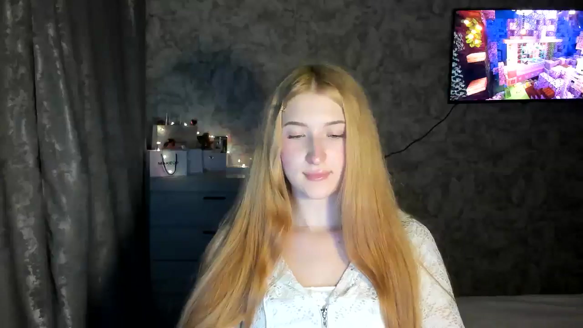 Gallery image thumbnail from Ilona_Here's myfreecams stream on, 02/25/2026, 23:23 image 10 of 20