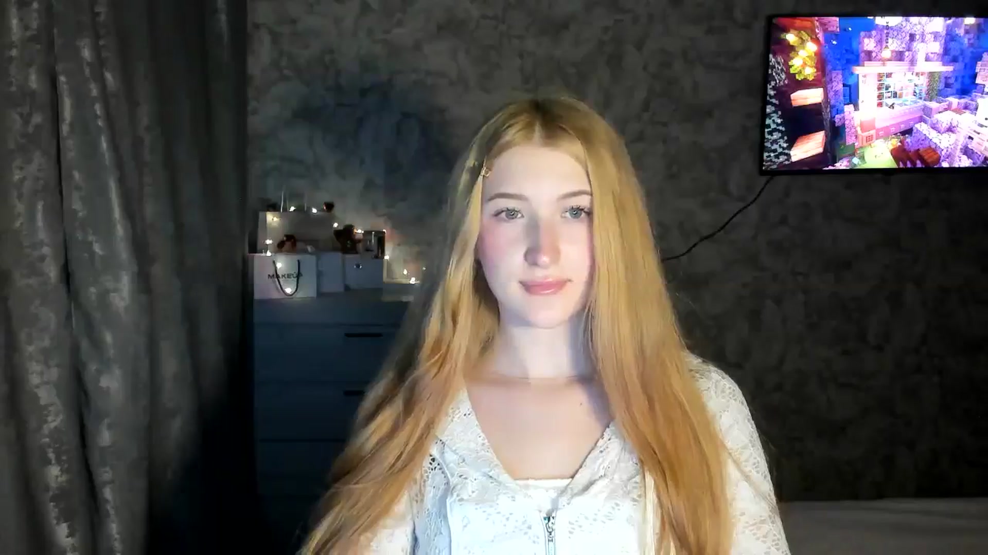 Gallery image thumbnail from Ilona_Here's myfreecams stream on, 02/25/2026, 23:23 image 7 of 20