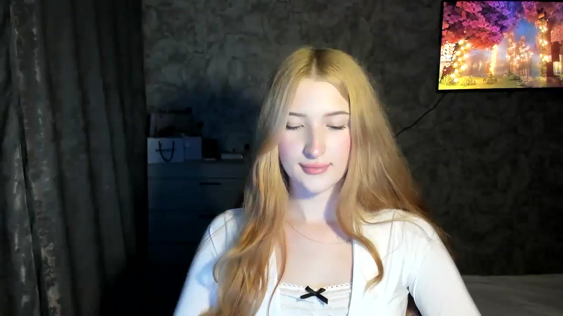 Gallery image thumbnail from Ilona_Here's myfreecams stream on, 02/28/2026, 18:00 image 4 of 20