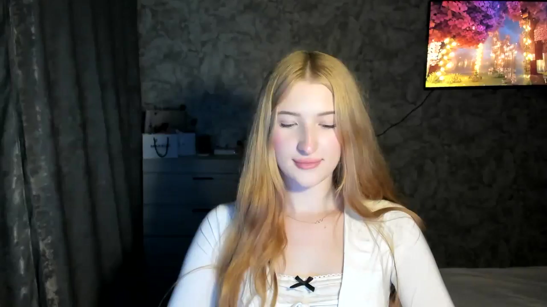 Gallery image thumbnail from Ilona_Here's myfreecams stream on, 02/28/2026, 18:32 image 18 of 20