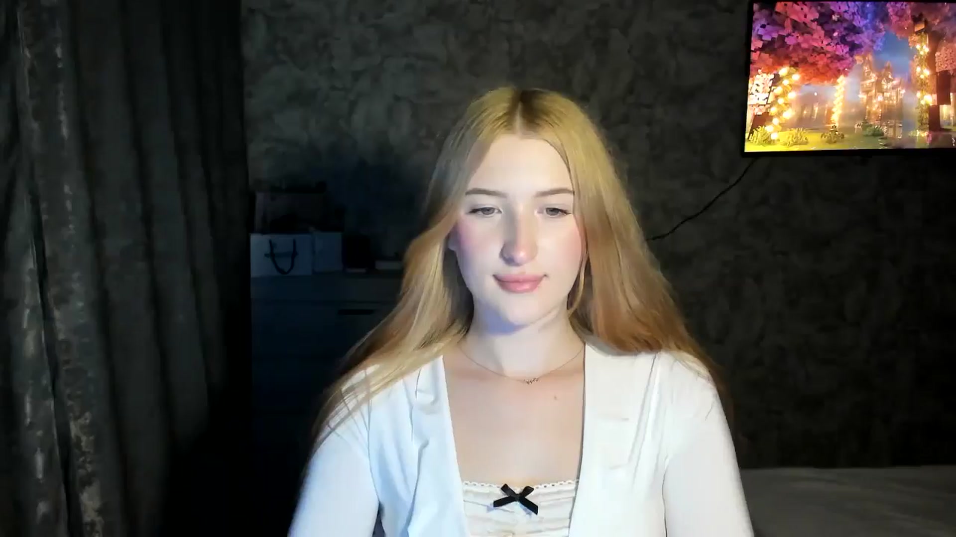 Gallery image thumbnail from Ilona_Here's myfreecams stream on, 02/28/2026, 18:32 image 8 of 20
