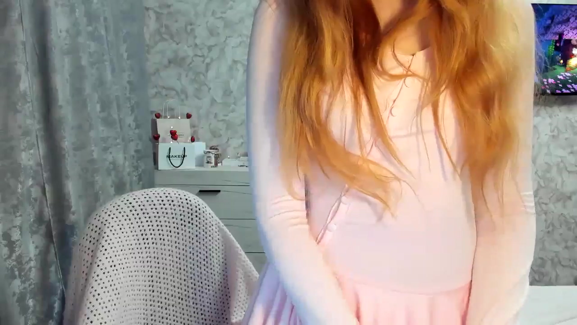 Gallery image thumbnail from Ilona_Here's myfreecams stream on, 03/04/2026, 22:08 image 17 of 20